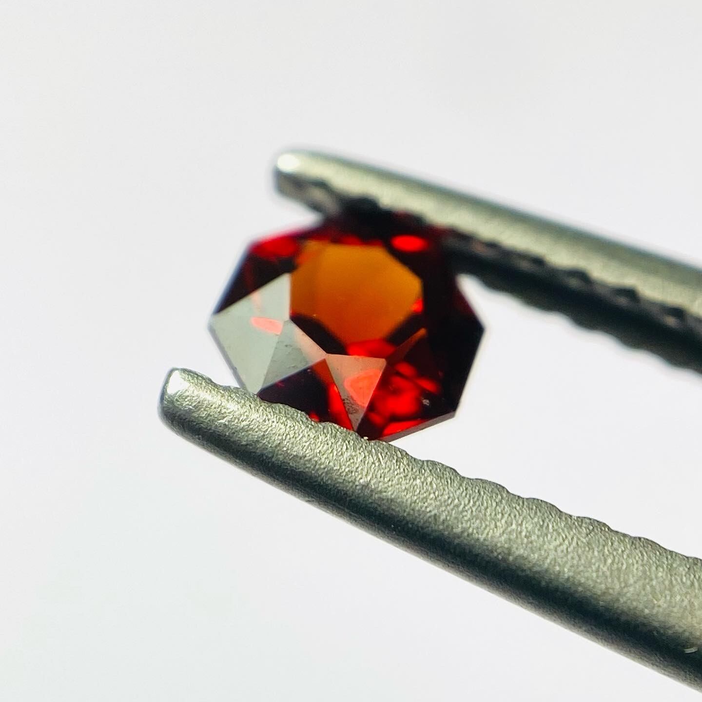 炎の結晶！？スピネル