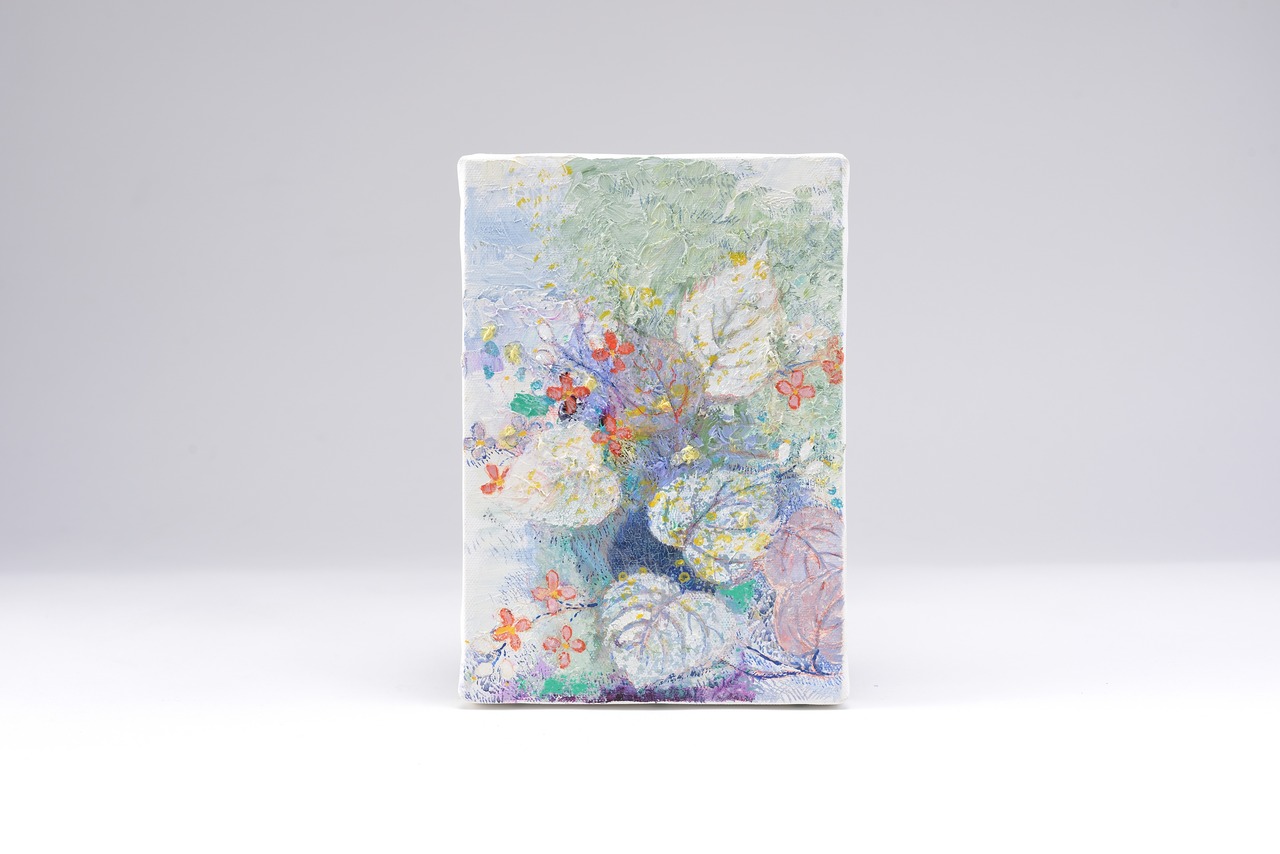 A gentle flower to soothe discomfort