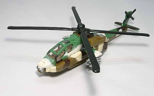プルバック　戦闘ヘリコプター　迷彩3