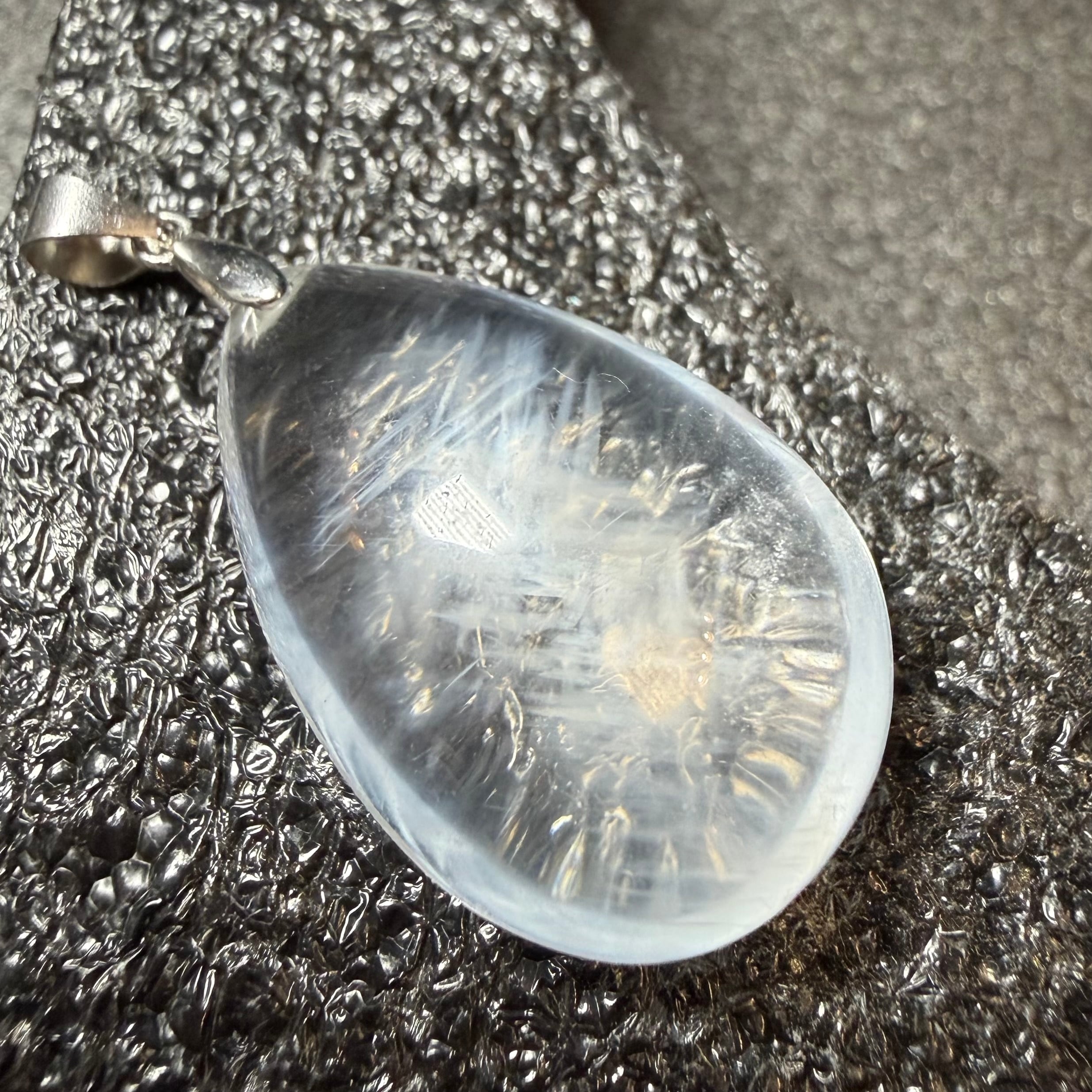 ゴールドルチルクォーツ 天然石丸玉 約36.8mm 金運 置き物 インテリア