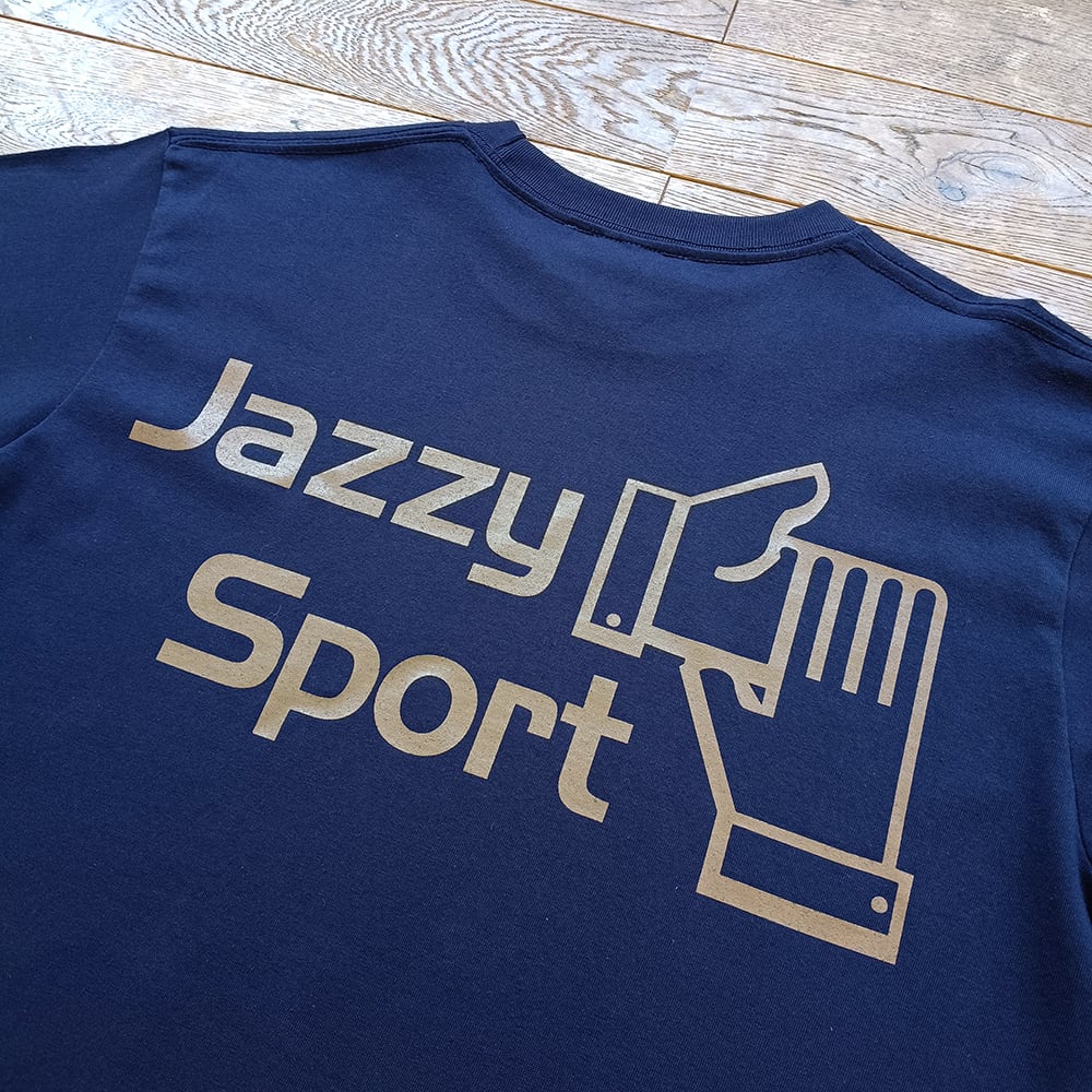 スピッツ　Tシャツ　ネイビー J.S. ロゴ Tシャツ（ネイビー） | Jazzy Sport Shimokitazawa