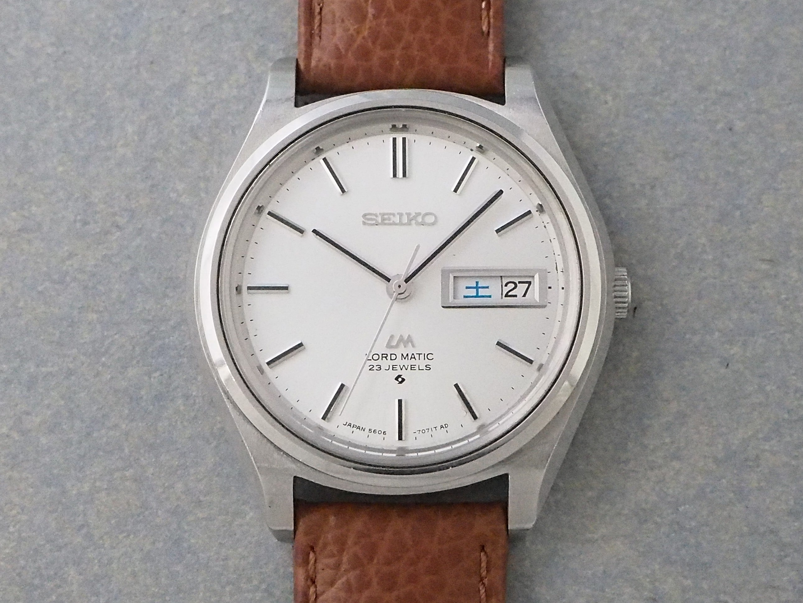 SEIKO | L o'clock