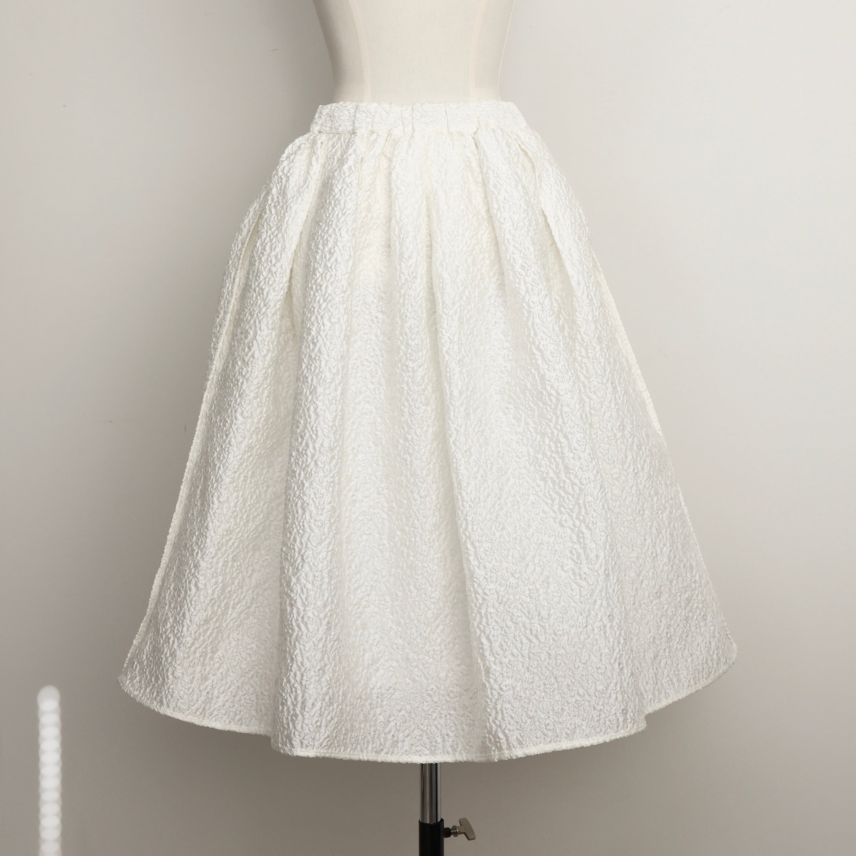 GPS-333 Flower Gloss Skirt White