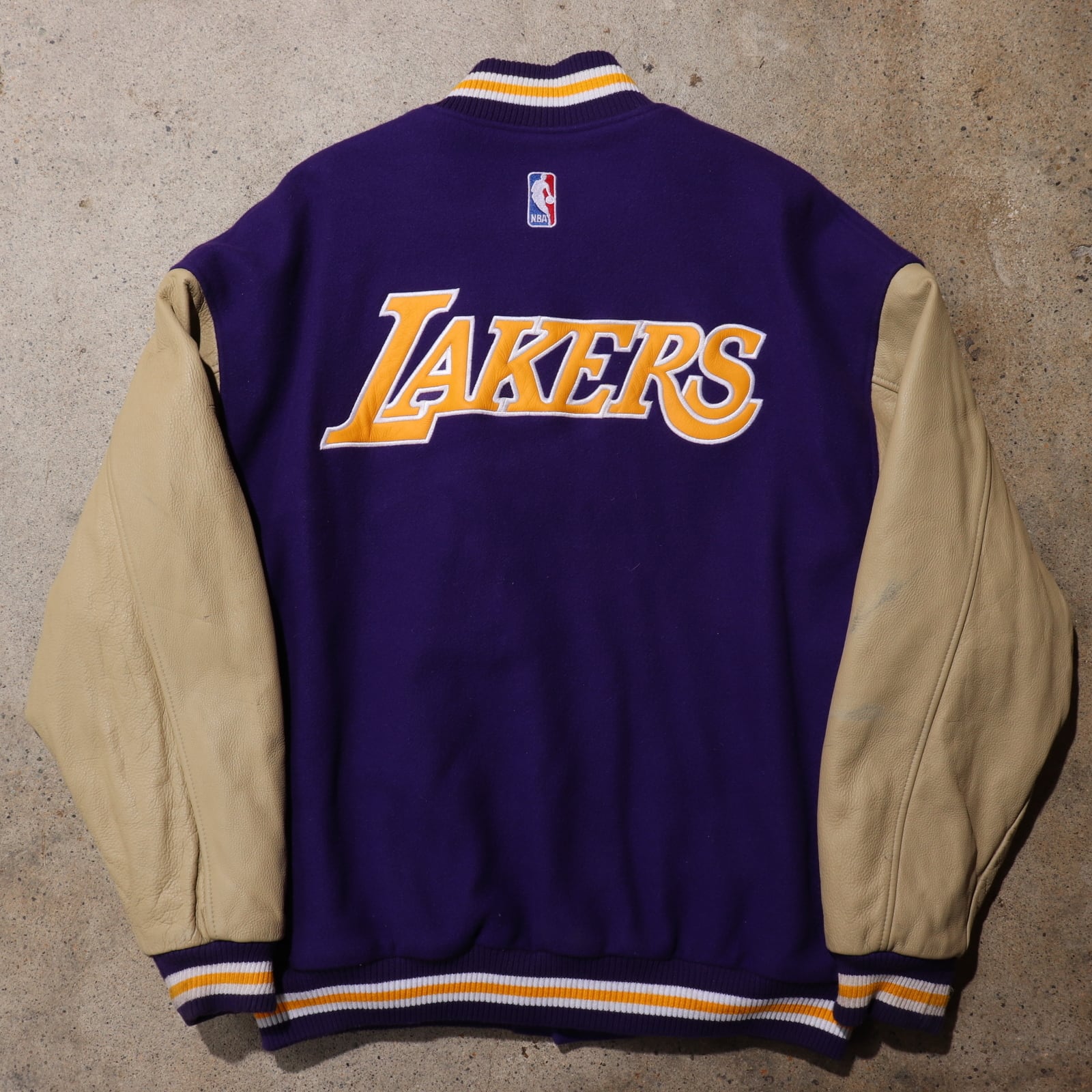 90s LAKERS】超希少!! レイカーズ NBA 本革 XL スタジャン古着屋Lucida