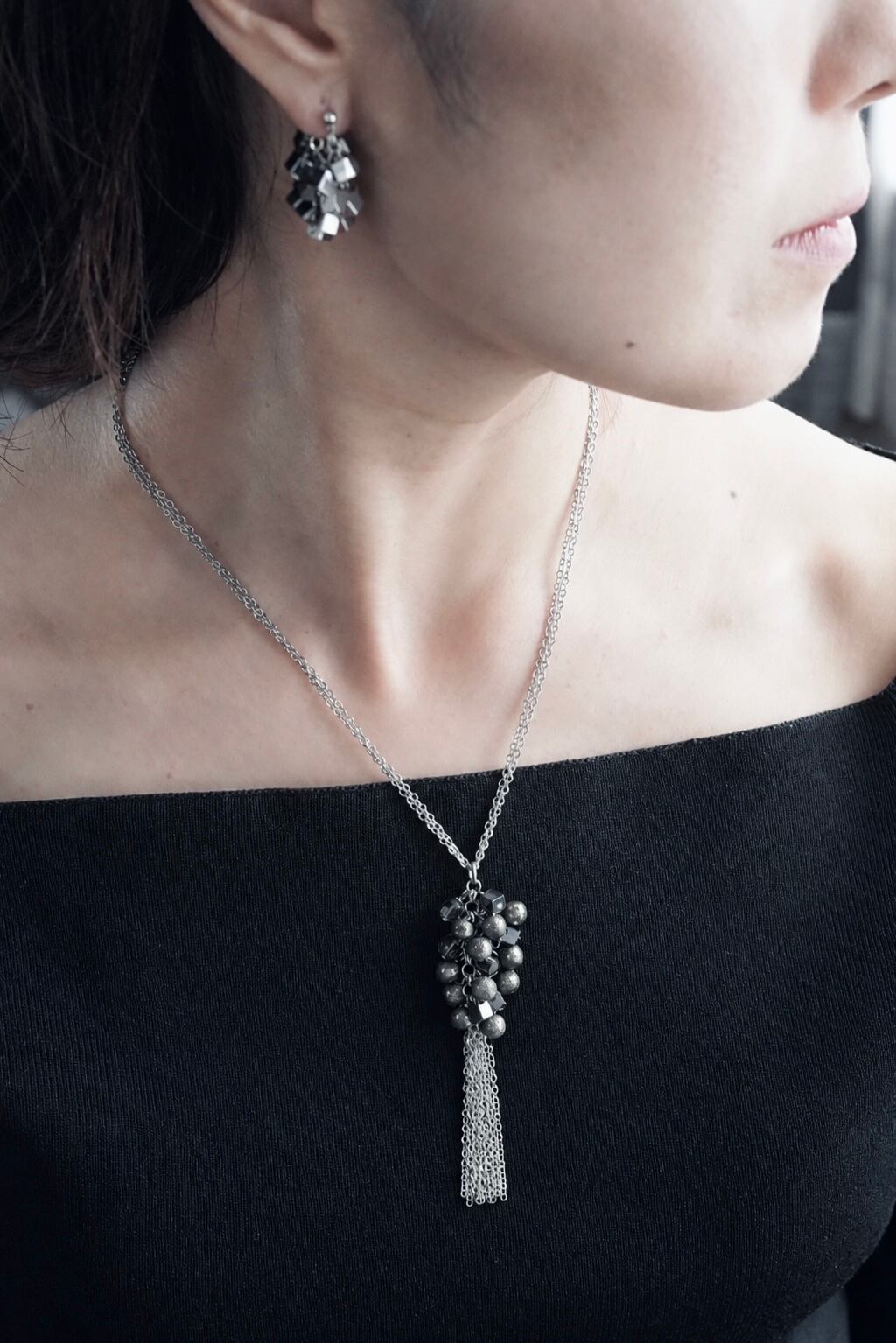 la luce cluster necklace
