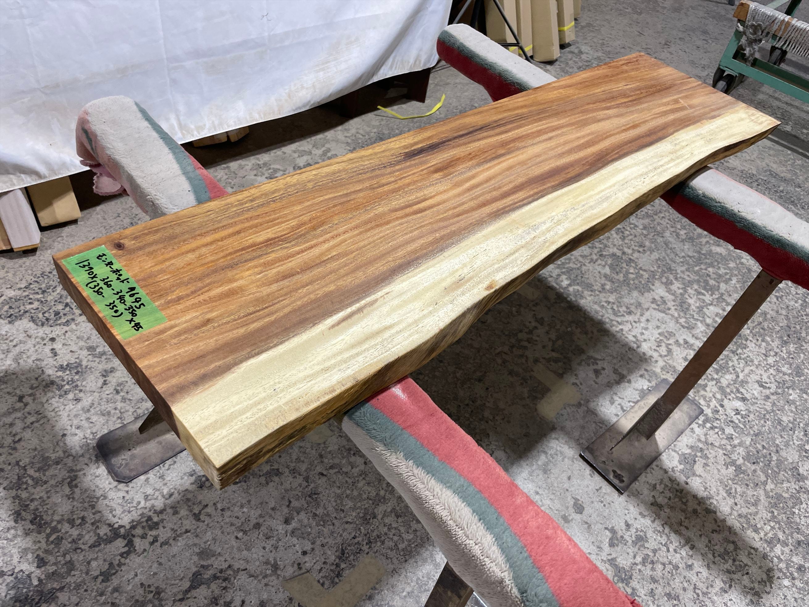 モンキーポッド9645 一枚板無垢 乾燥材 1370x360-340-350x45mm カウンター センターテーブル ダイニングテーブル