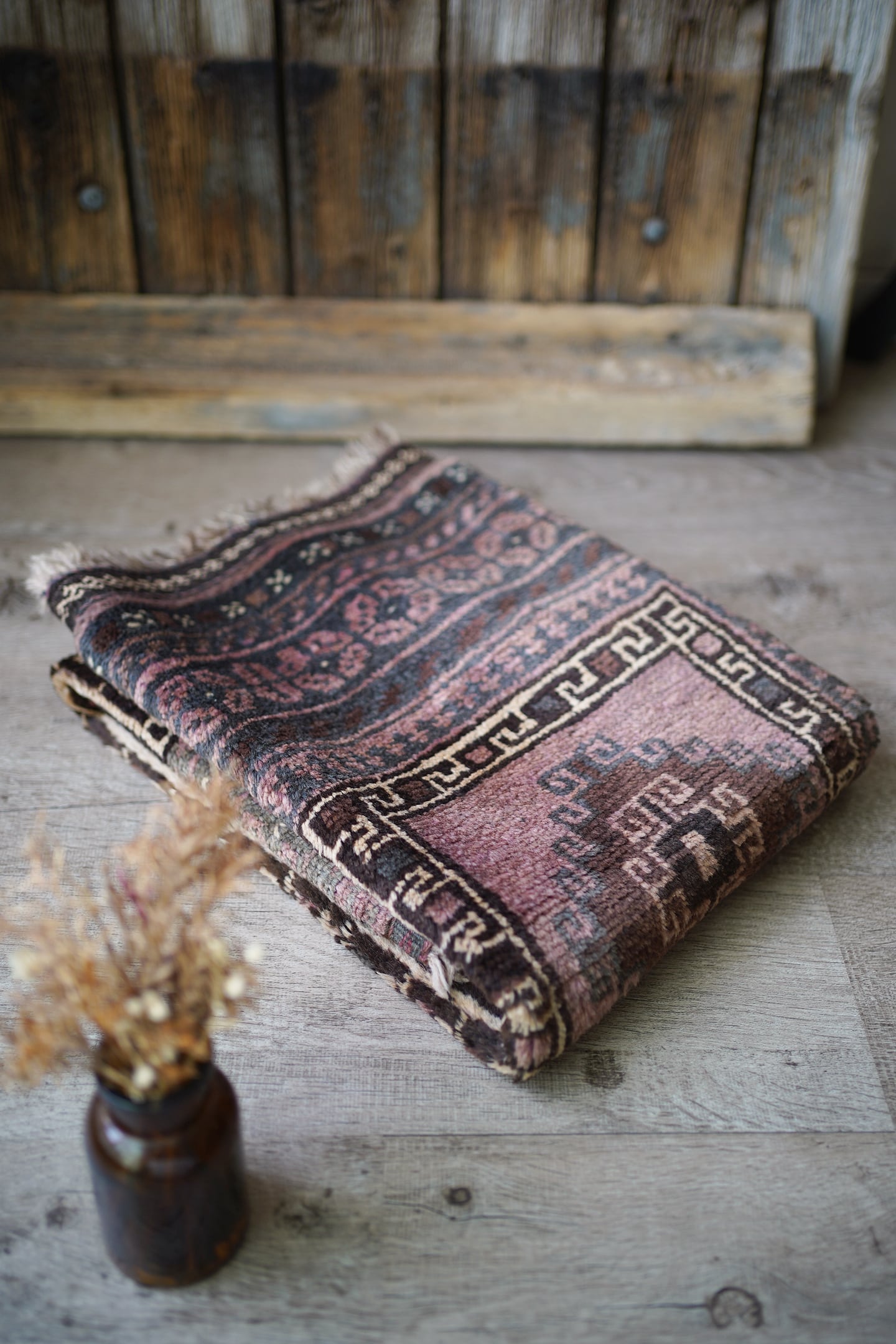 316】Semi Antique Afghan Baluch rug 1940's | ヴィンテージラグ専門