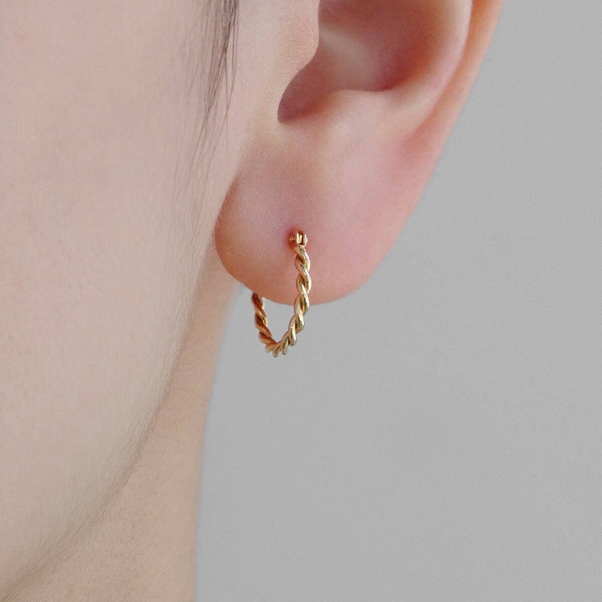【Shapes Studio】Twist Hoopピアス Twist hoop pierce | anapnoe