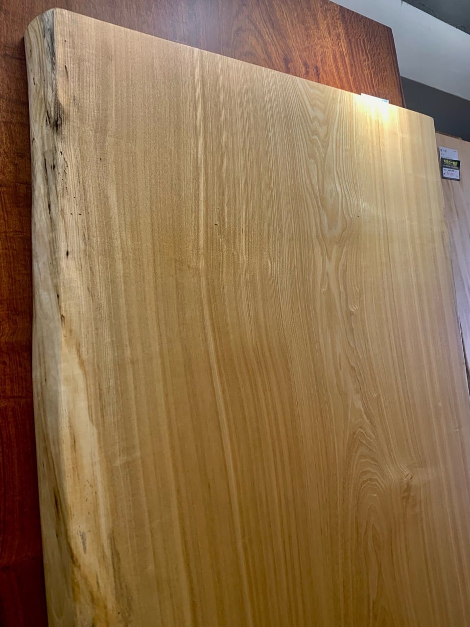 栓（セン）_1770×800-860-820×70_横浜元町店_テーブル天板/一枚板