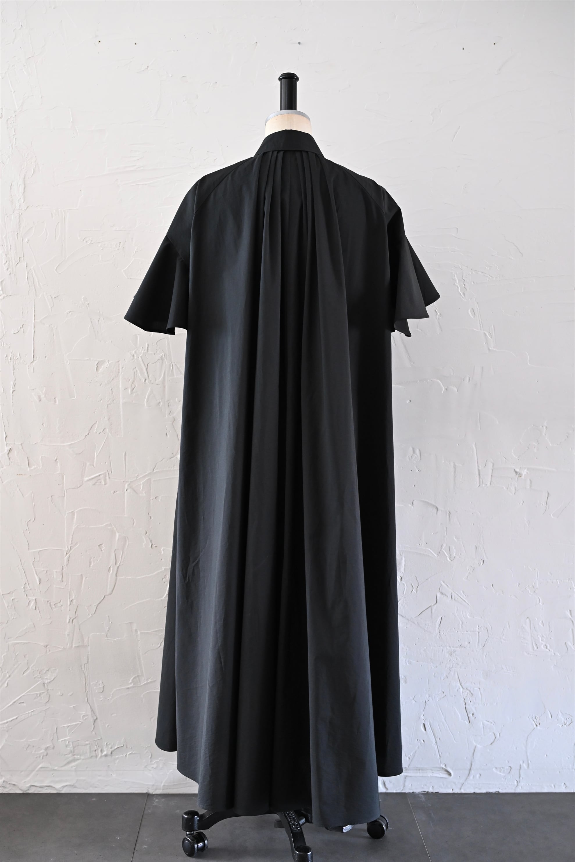 SHIRT DRESS / BLACK（シャツドレス / ブラック） | MASAHIRO OKUNO