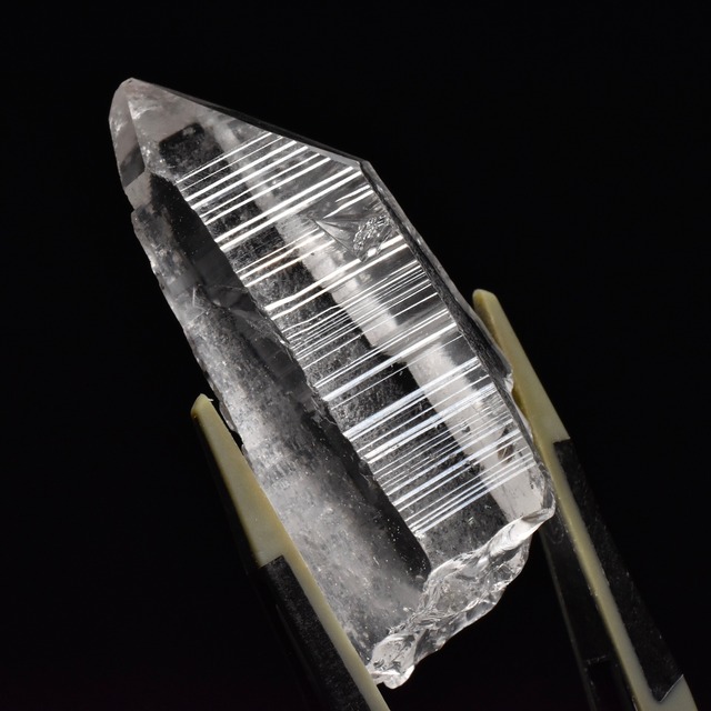 《虹入り》レムリアンシード クリスタル ポイント 1個売り ブラジル産 LC42-43