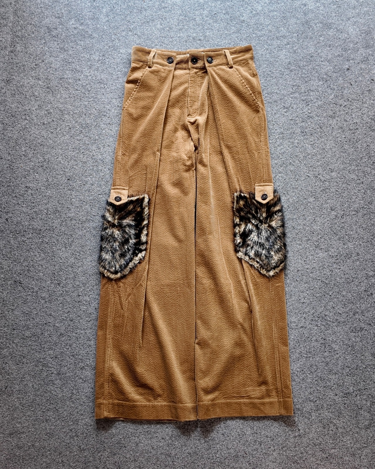 【26/AW Oscar Ouyang】Brown corduroy cargo trousers