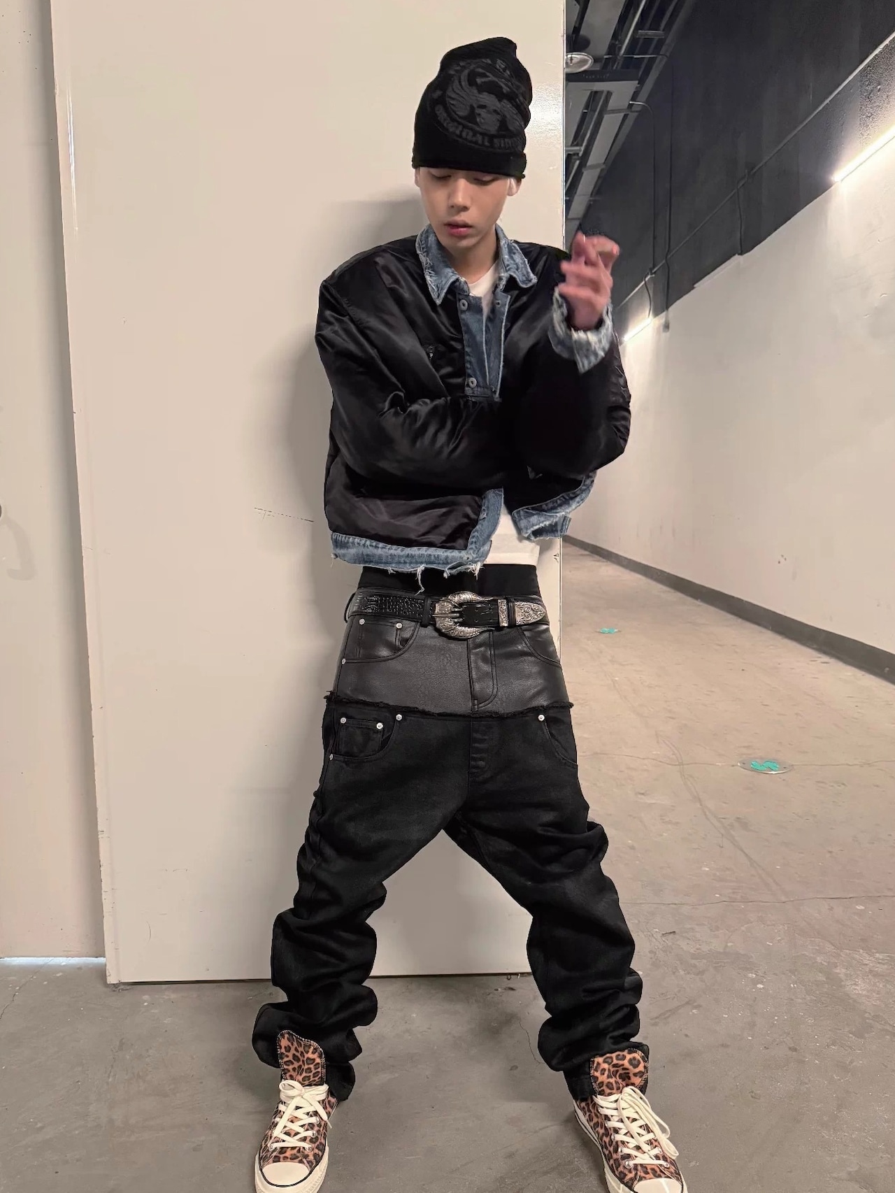 【CinderVein】Waxed Leather Panel Jeans