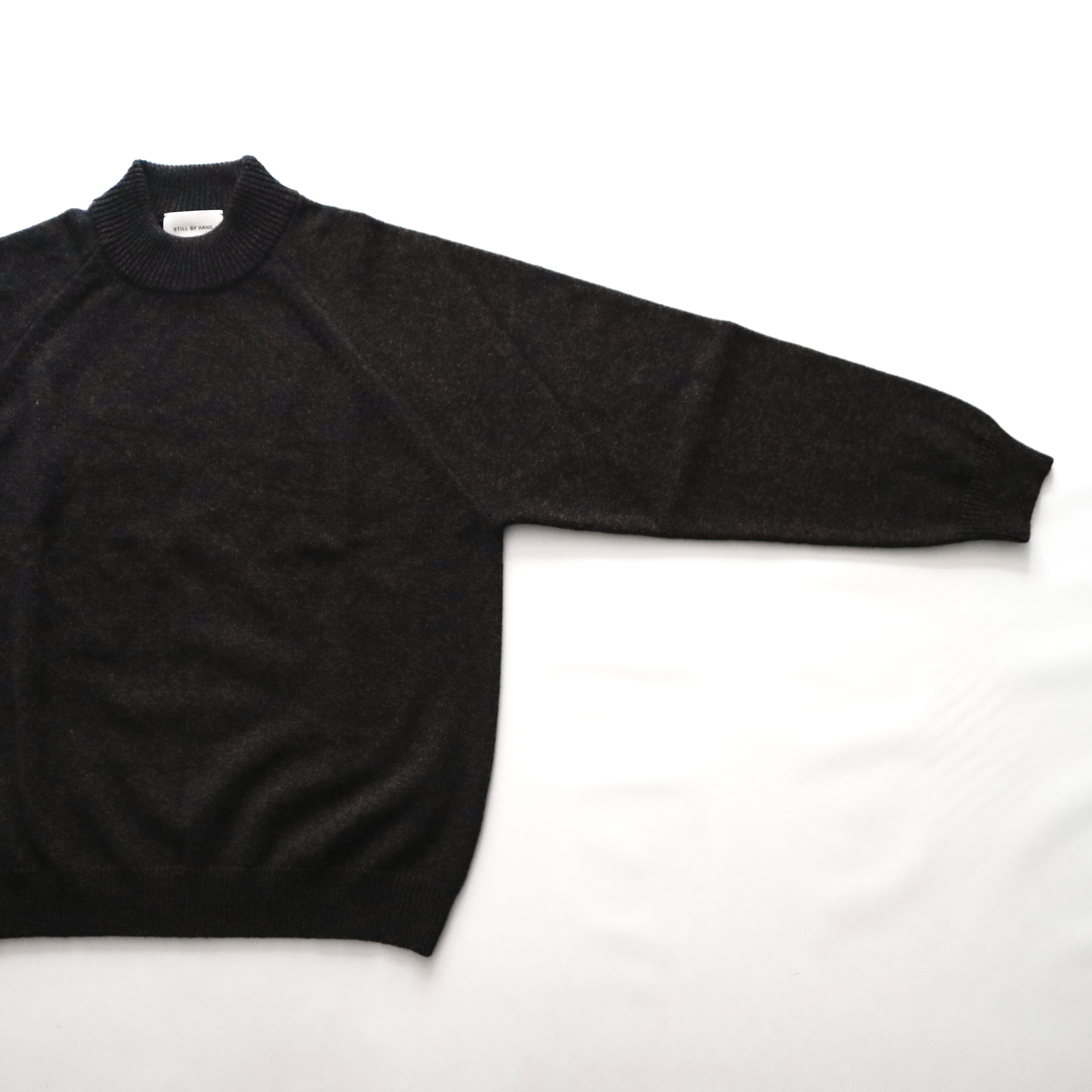STILL BY HAND スティルバイハンド】MELANGE COLOR KNIT HIGH NECK