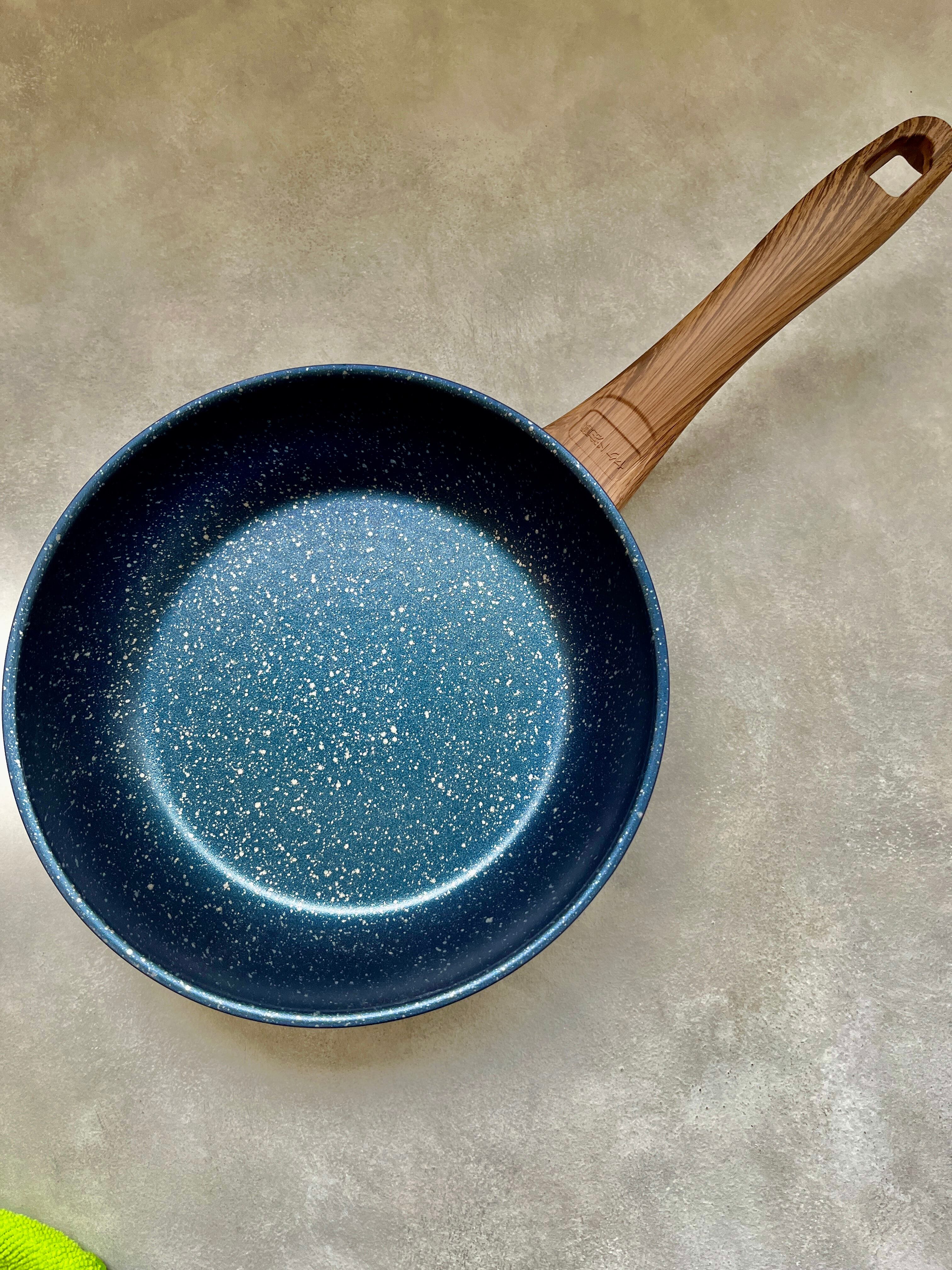 ダイヤモンドテーブルキャストフライパン20cm