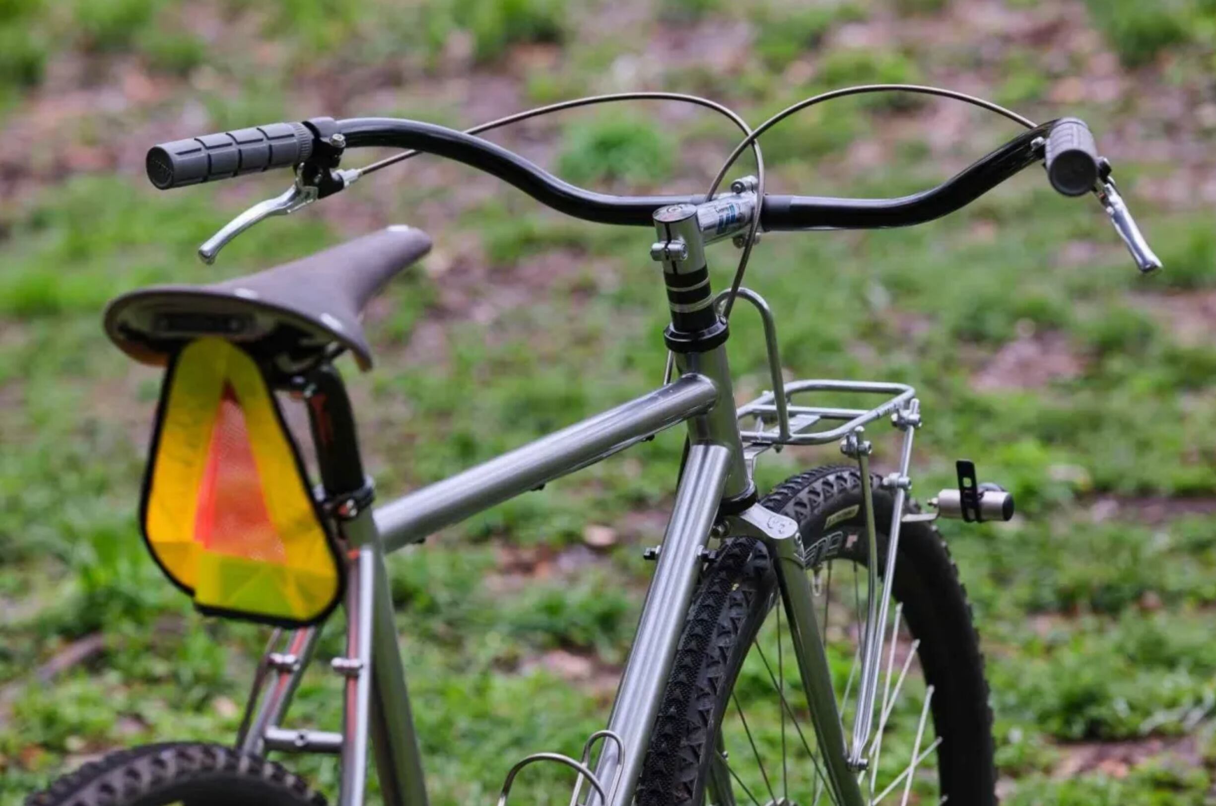 CRUST BIKES】RON'S ORTHO BAR (BLACK) | Humhumhug Online Shop