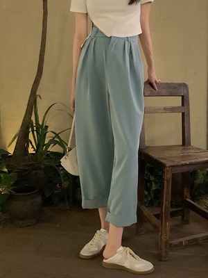 【韓国通販 dgo】high-waist straight-leg cropped pants （B0918）