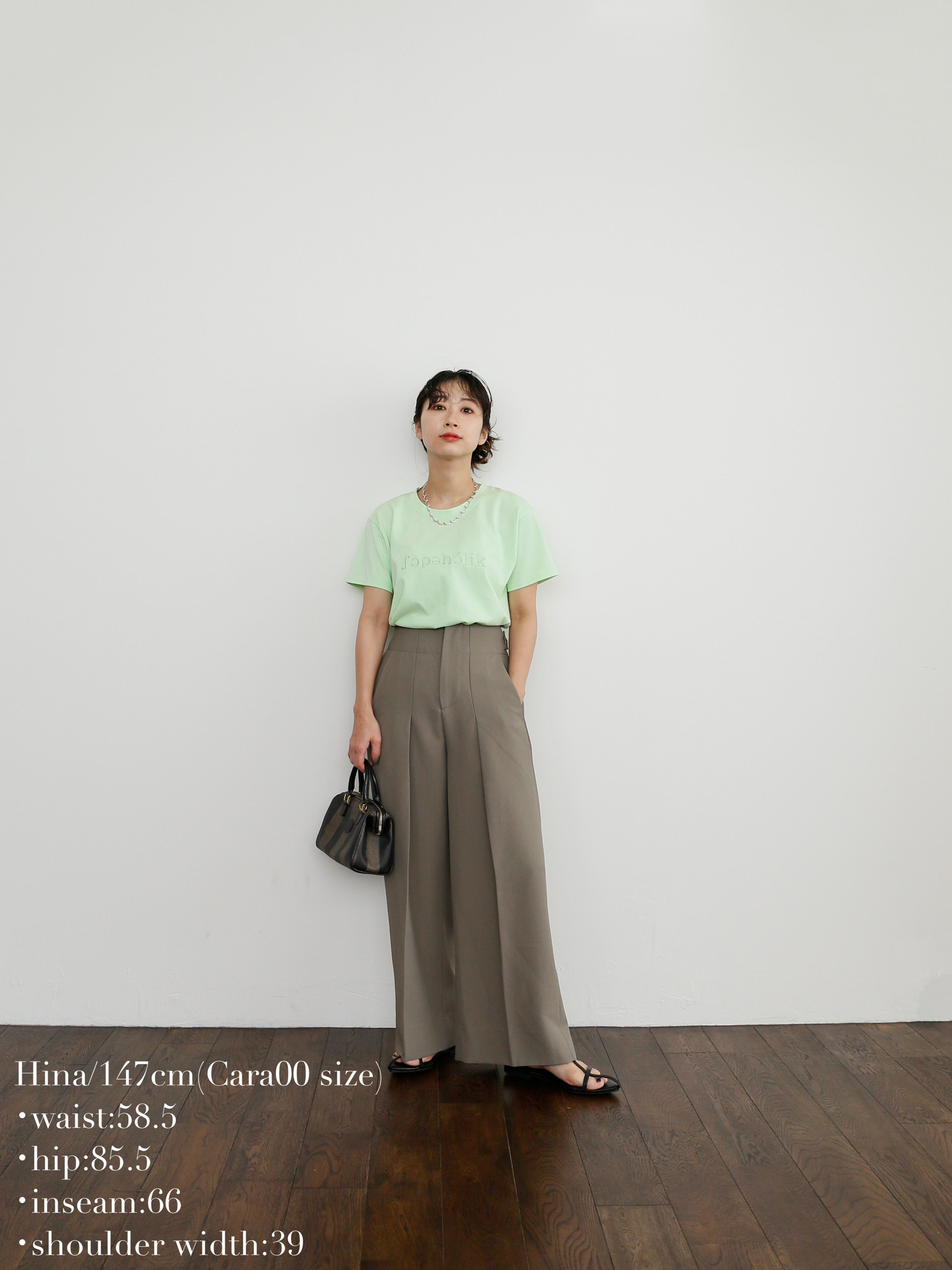 【Cara by Katrin TOKYO】back slit slacks