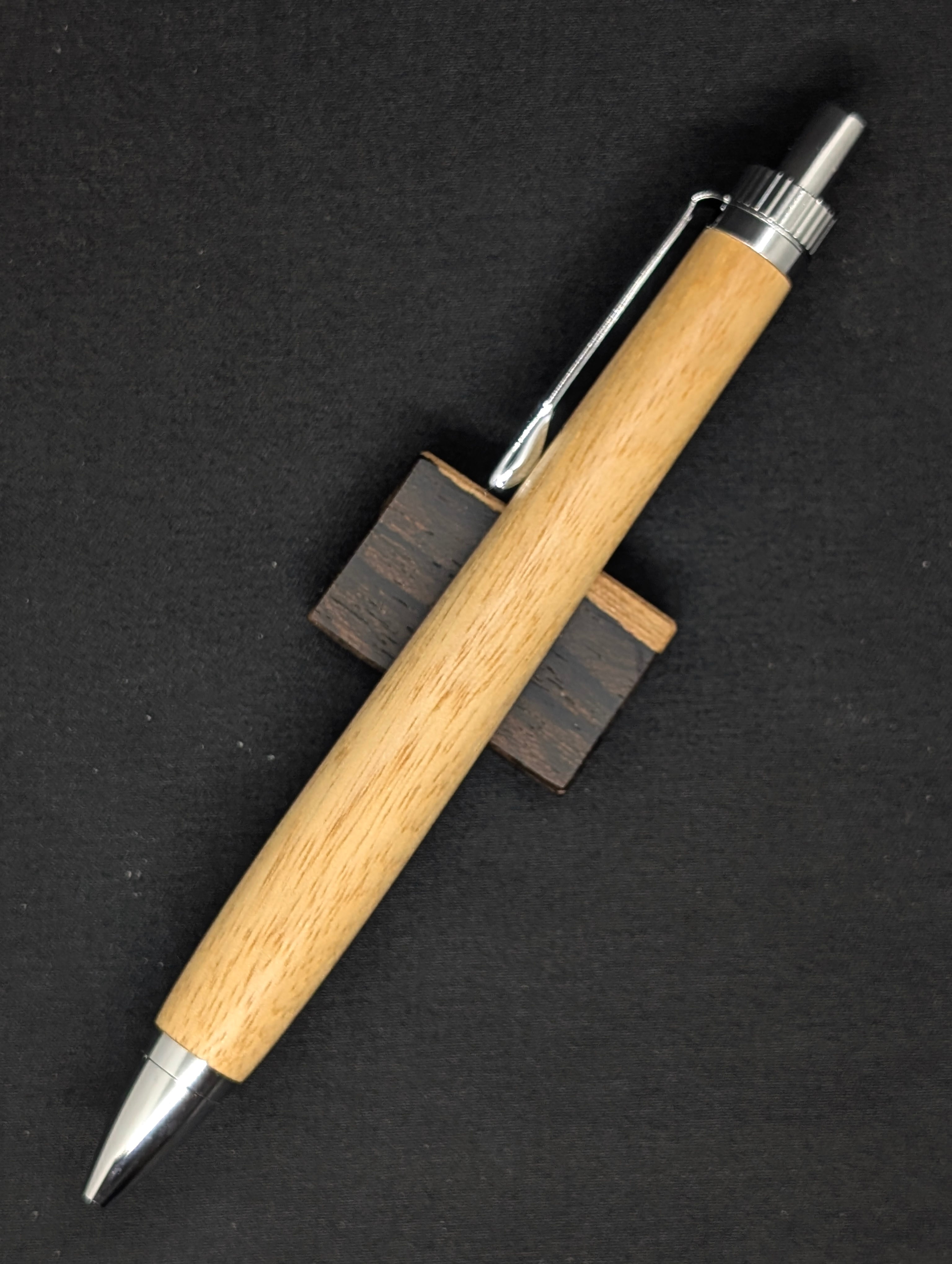 工房雨魚 Wood Craft Amago