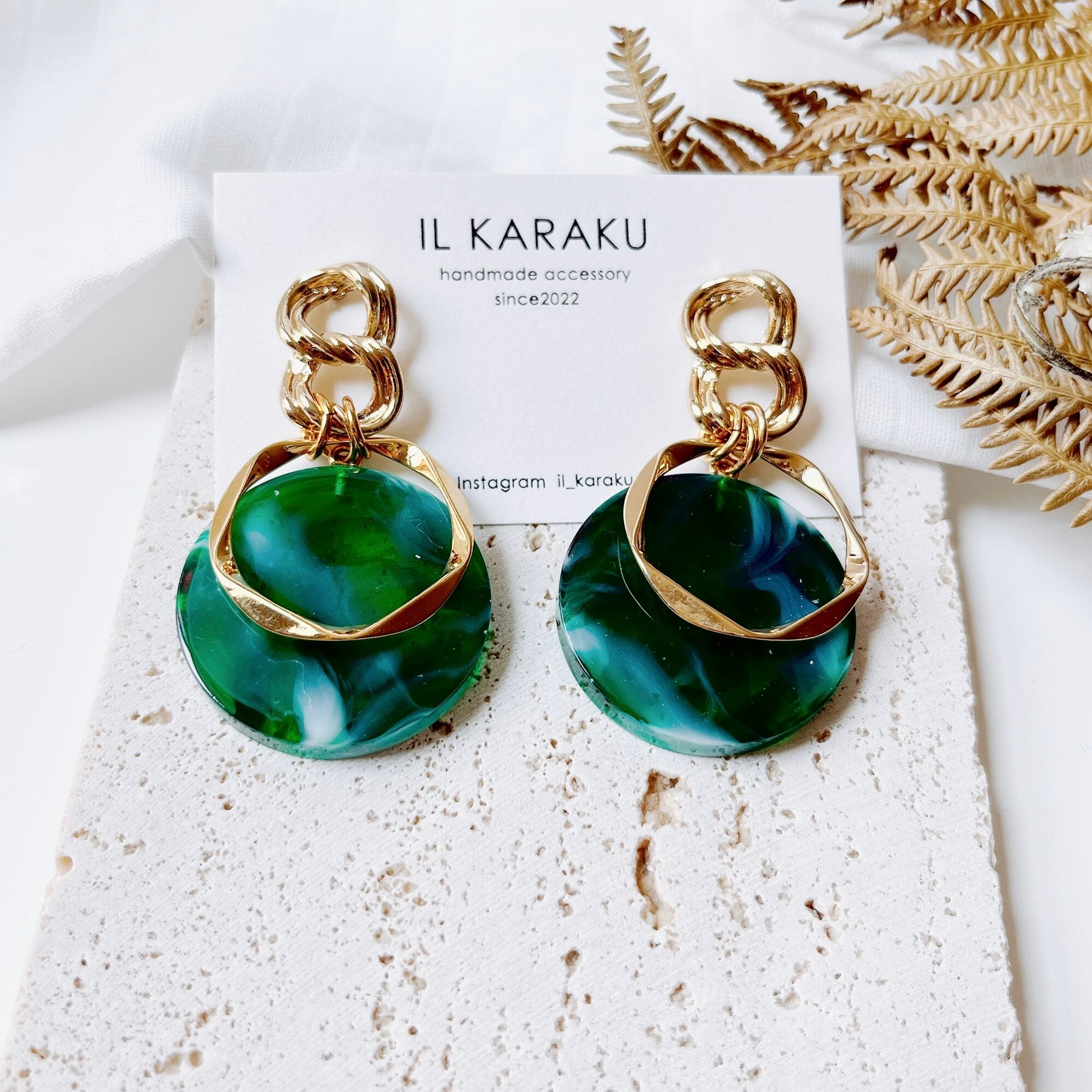 キラキラ　レジン　ピアス　イヤリング+100　シェル　ゴールド　グリーン　ピンク キラキラ レジン ピアス イヤリング+100 シェル ゴールド グリーン