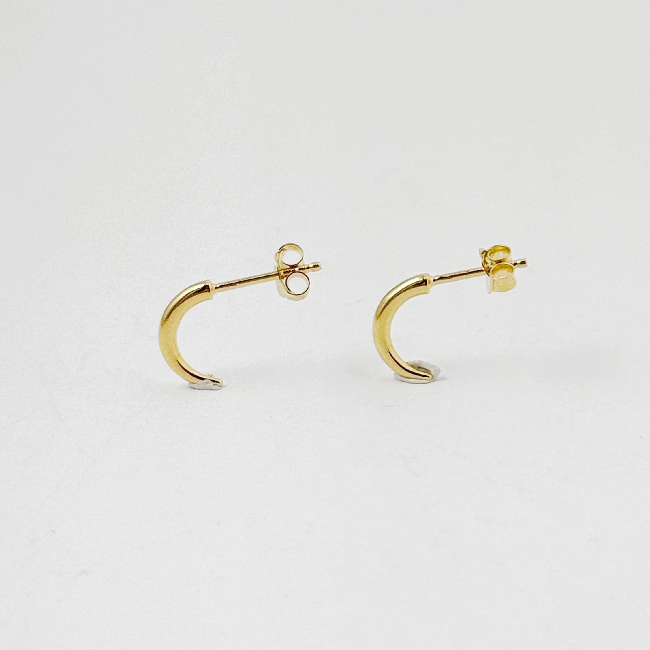 Gold Coating ハーフ フープ スタッドピアス