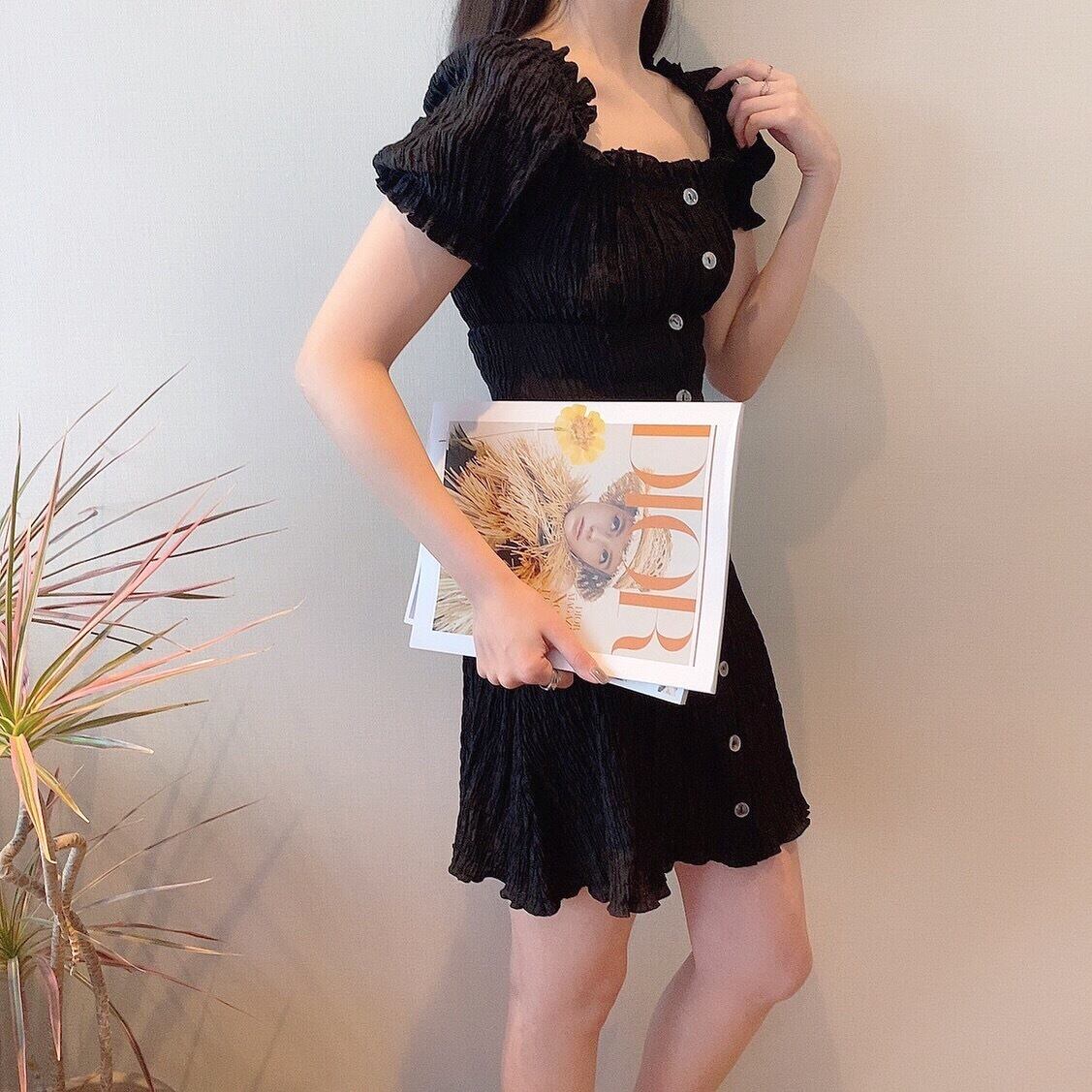 Puff sleeve gather onepiece (6月中旬頃発送予定)