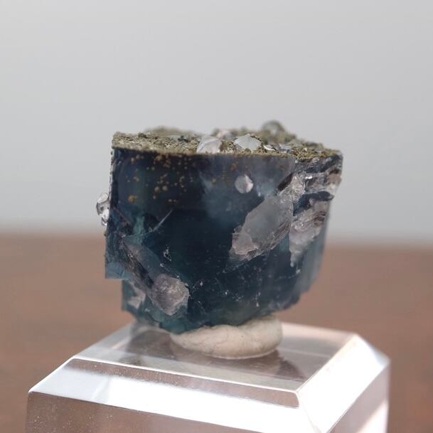 フローライト / クォーツ / パイライト【Quartz with Pyrite on