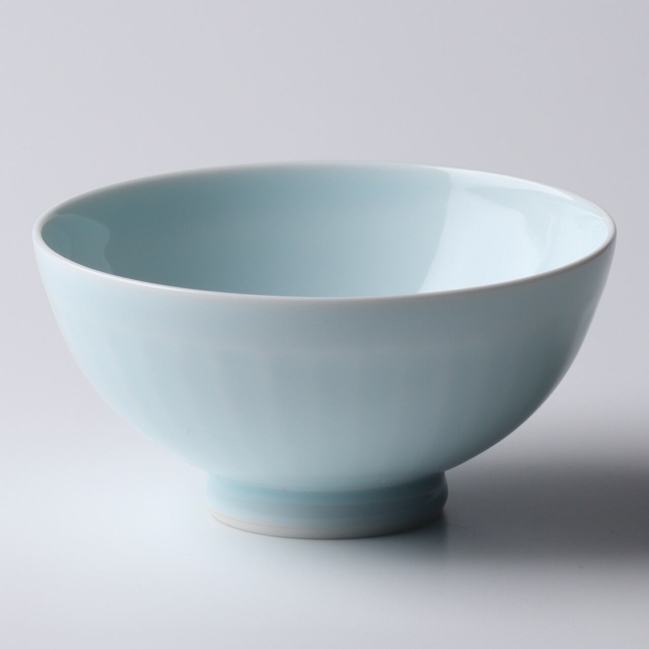 0166 青磁花形小鉢 | 有田焼 白磁・青磁 佳秀窯 西山 正 公式