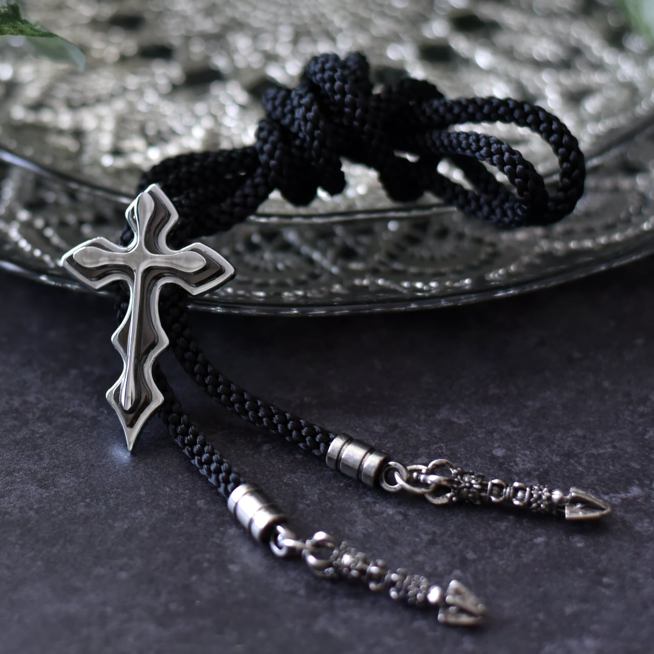 ループタイ【罪と罰と愛】 | Raga Muffin｜ゴスロリ、地雷系、靴下留め