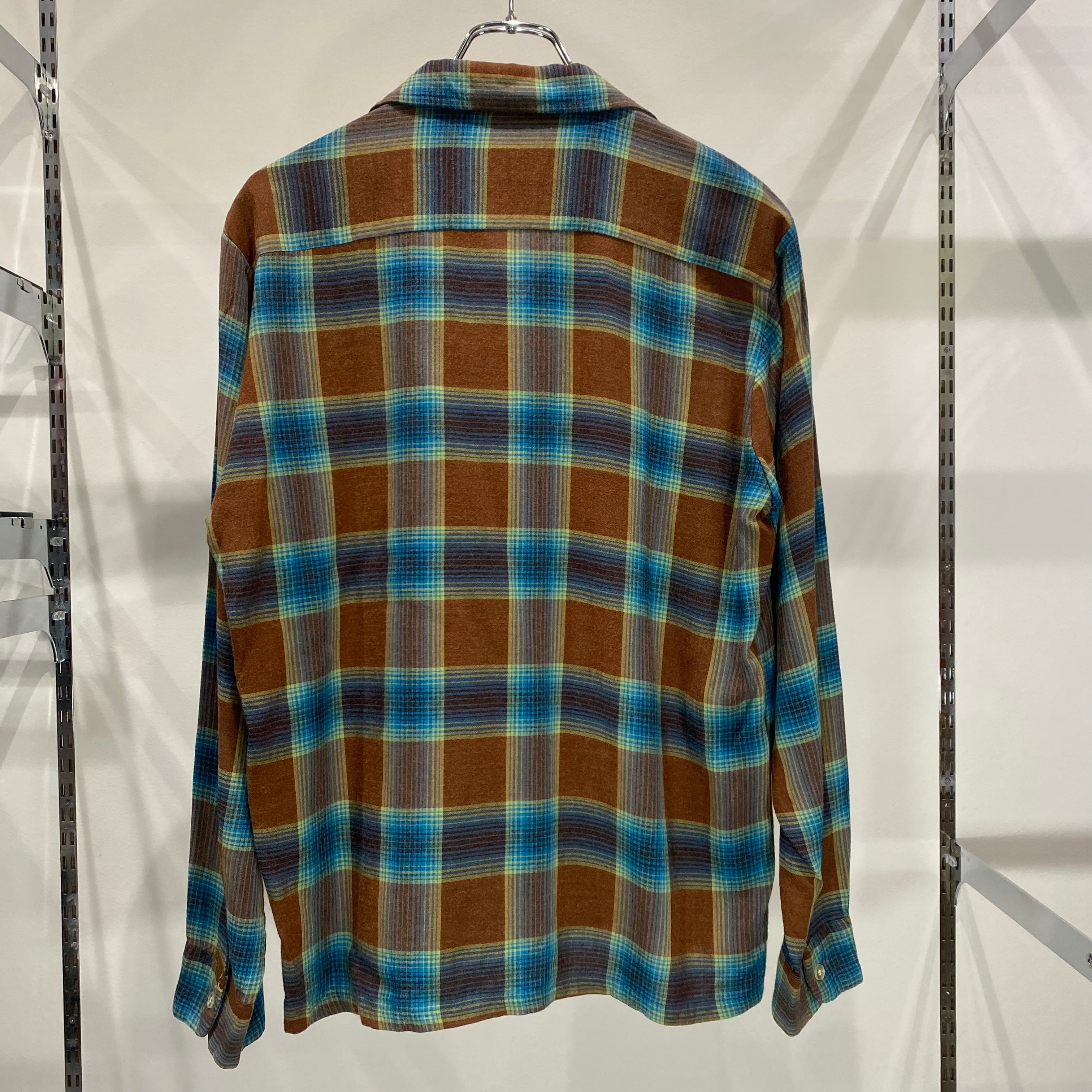 貴重なブラックホワイトです60s TOWN CRAFT ombre plaid rayon shirt