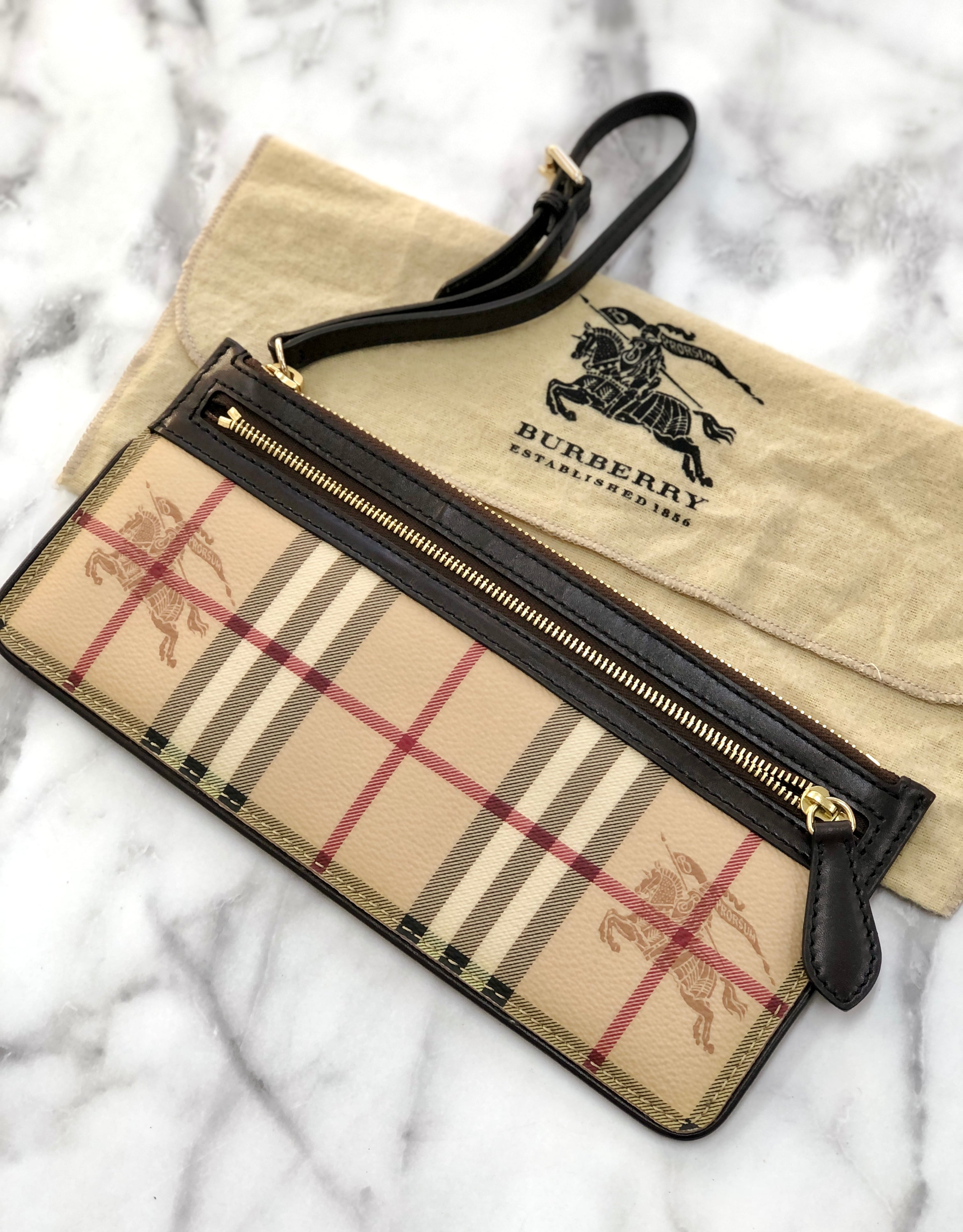 BURBERRY　バーバリー　ノヴァチェック　シャドーホース　ミニバッグ　ポーチ　ベージュ×ブラウン　vintage　ヴィンテージ　オールド　 kf33uh | VintageShop solo powered by BASE