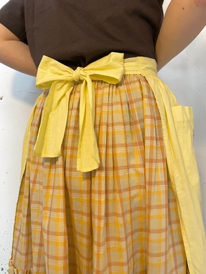 VINTAGE yellow flower print apron