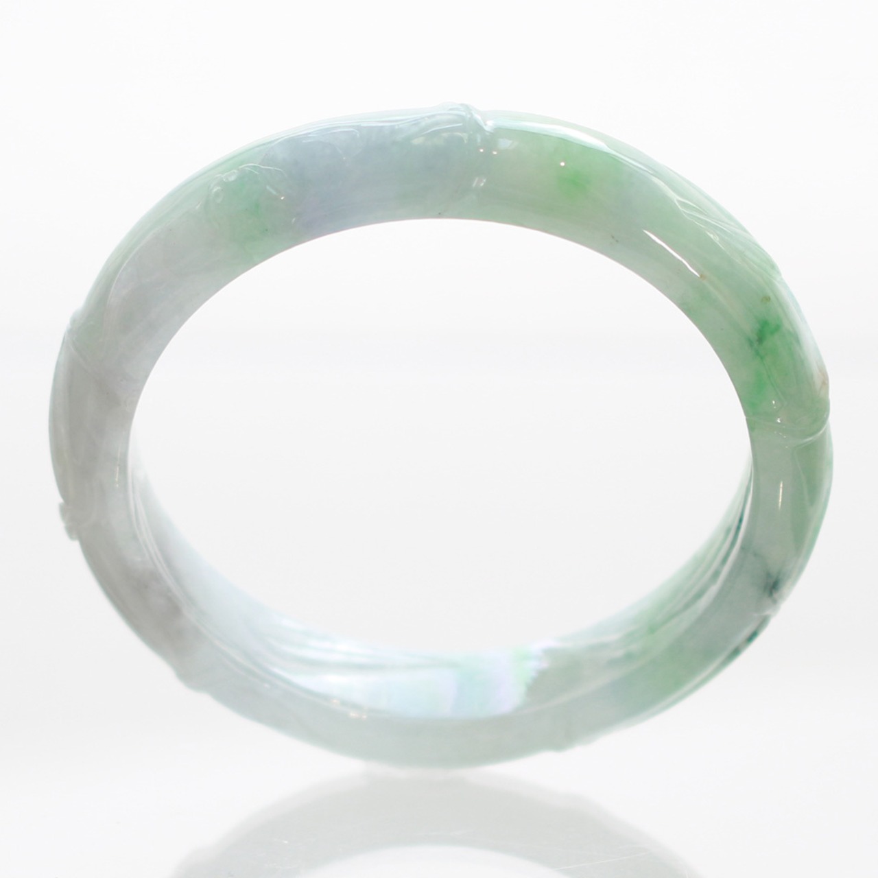 【内径 55.4mm】翡翠彫りバングル A貨翡翠 jd_bg1302