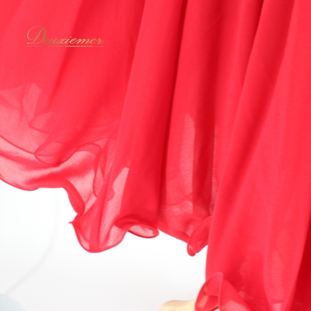 社交ダンス 衣装 スタンダード 上下セット ツーピース パーティ衣装 女性用 レディース オールシーズン U:NA ユーナ 赤 レッド系 無地 派手 ポリエステル製 Mサイズ 長袖 フレア スカート おしゃれ カジュアル ダンスウエア ルームウェア コスチューム きれいめ サルサ ダンスイベント 競技用 フェスティバル お出かけ トレンド