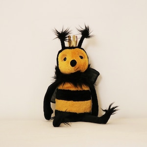 Jellycat／ジェリーキャット ぬいぐるみ 正規品　QU2BEE