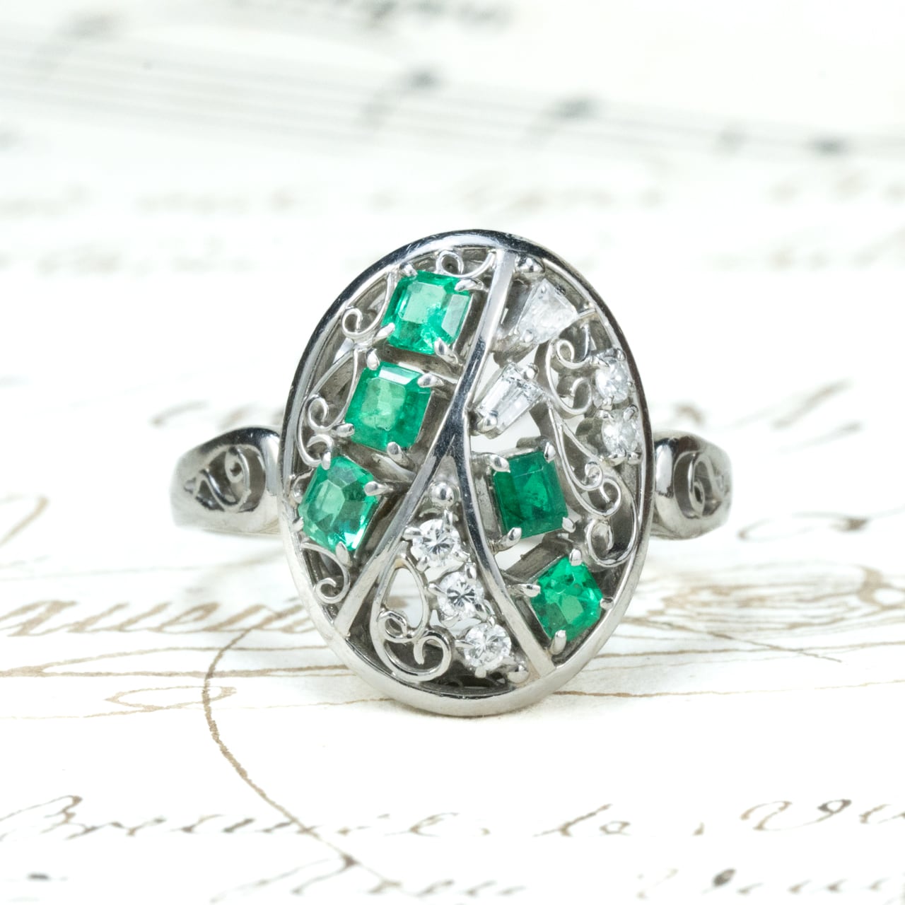 エメラルド | アンティークジュエリー デイジーリング ☆DaisyRing☆