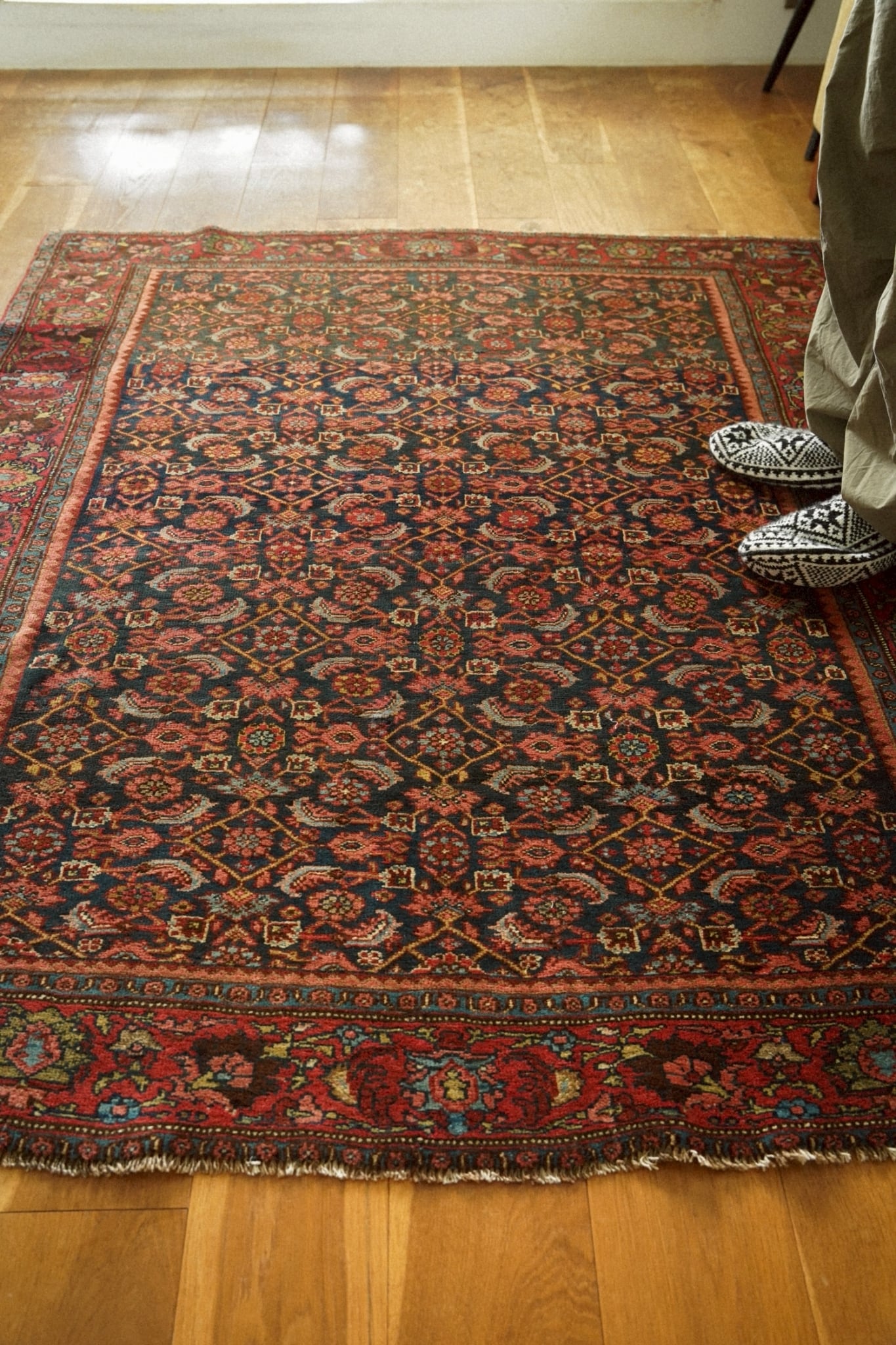 2276-Semi Antique Persian Malayer rug | 手織りのヴィンテージラグ