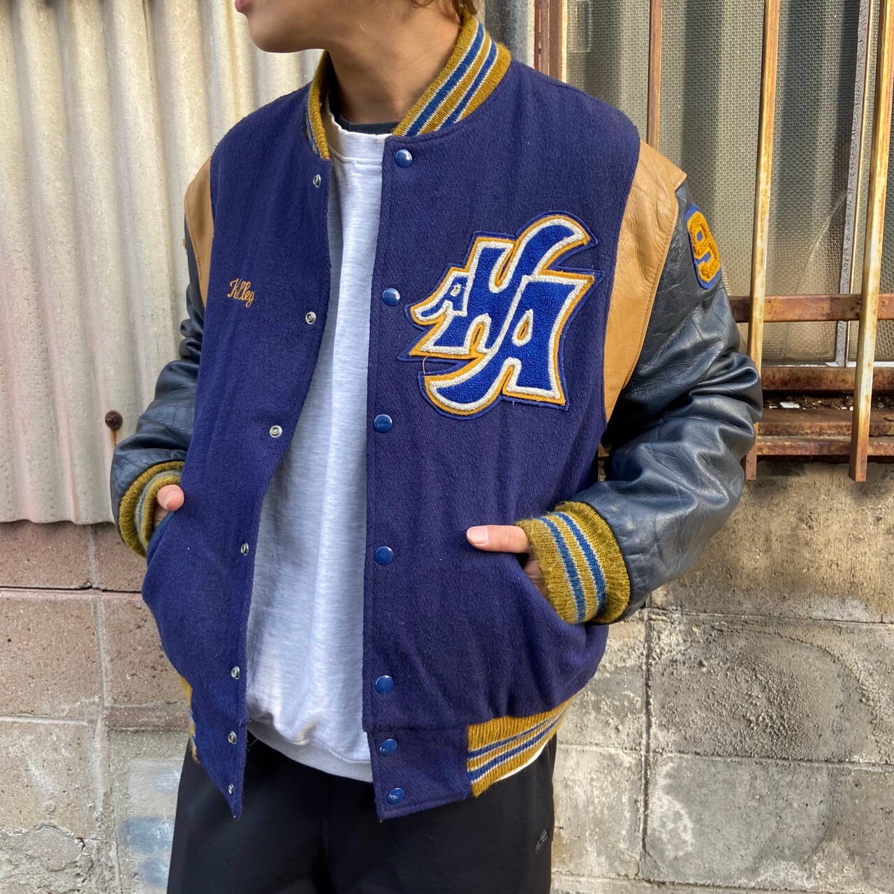 ふるさと割 激レア・新品✨VAN JACKET セミデコ スタジャン 紺×白 袖