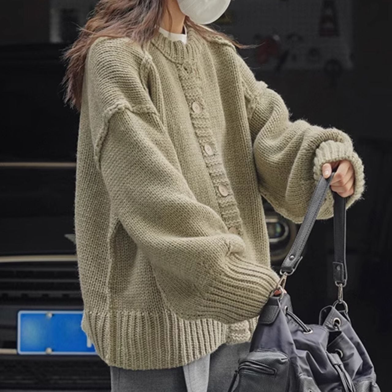 引き返し編みが可愛い ゆったりニットカーディガン Ln00390