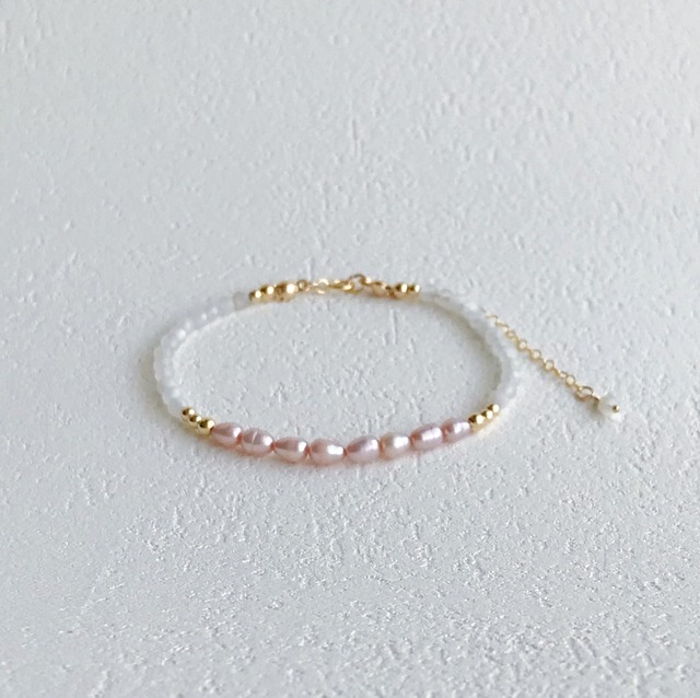 Birthstone  Bracelet Freshwater pearl ✕ white Moonstone