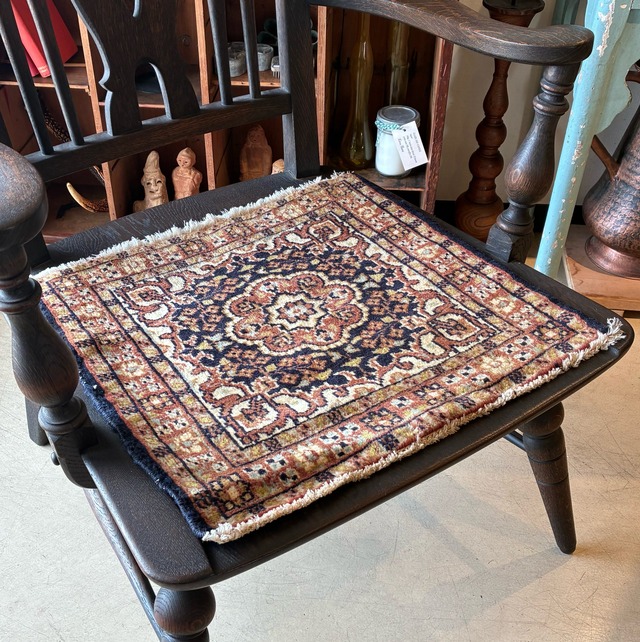 ヴィンテージトライバルラグ　＃3958