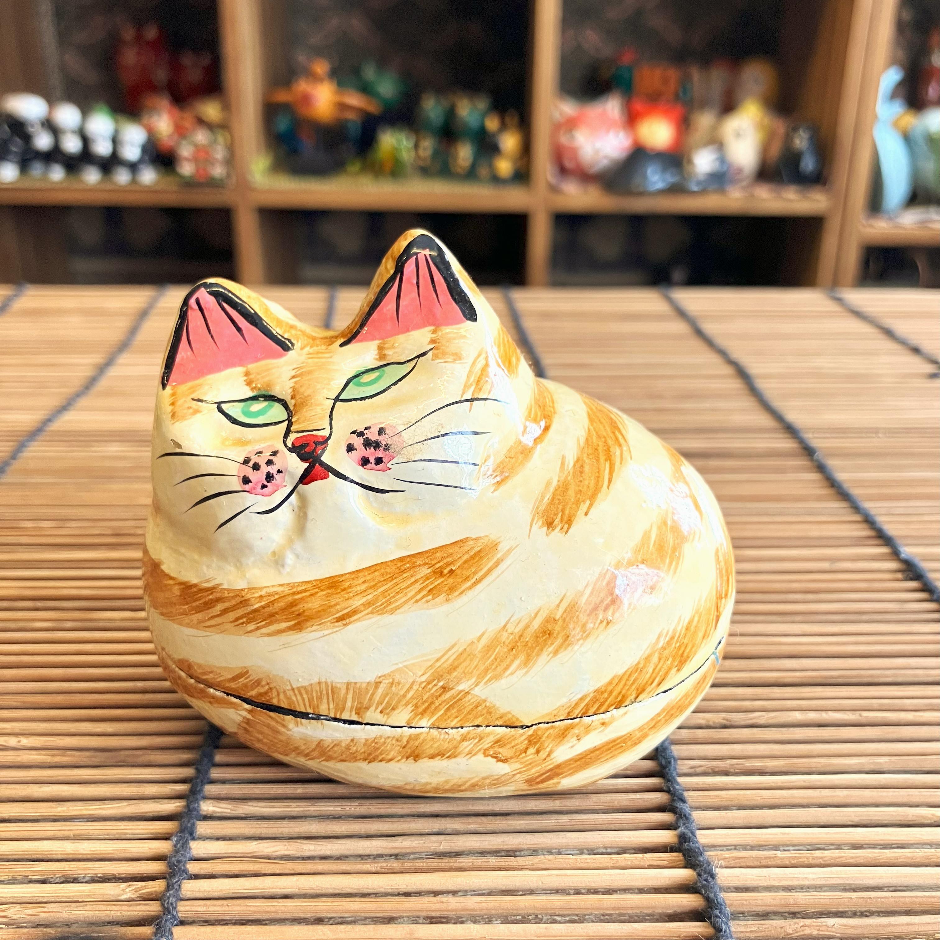 ネコ 猫 置物 小物入れ BOX お座りネコ ハチワレ 白黒 ペーパー