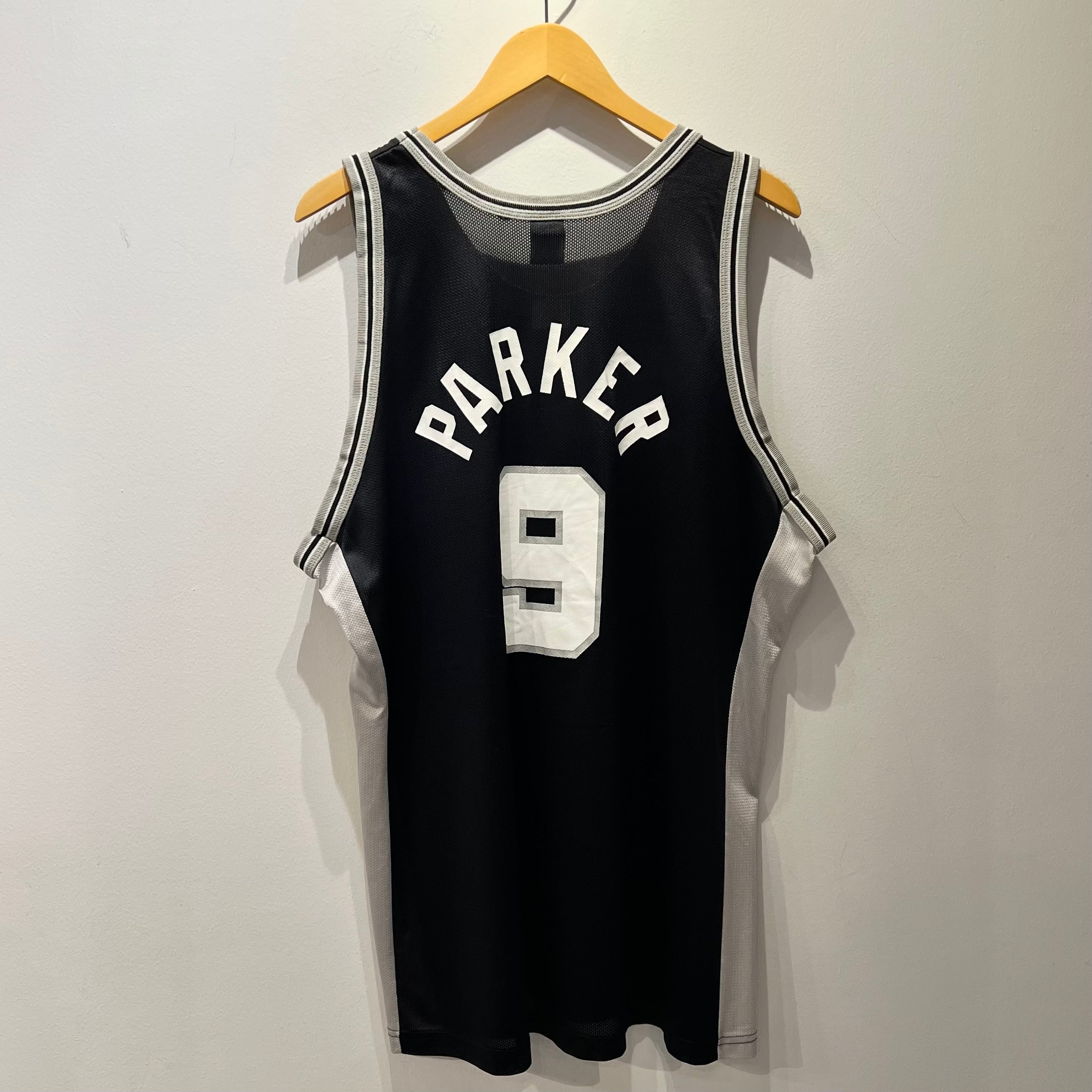 Champion NBA SPURSチャンピオン サンアントニオ スパーズ 9 PARKER