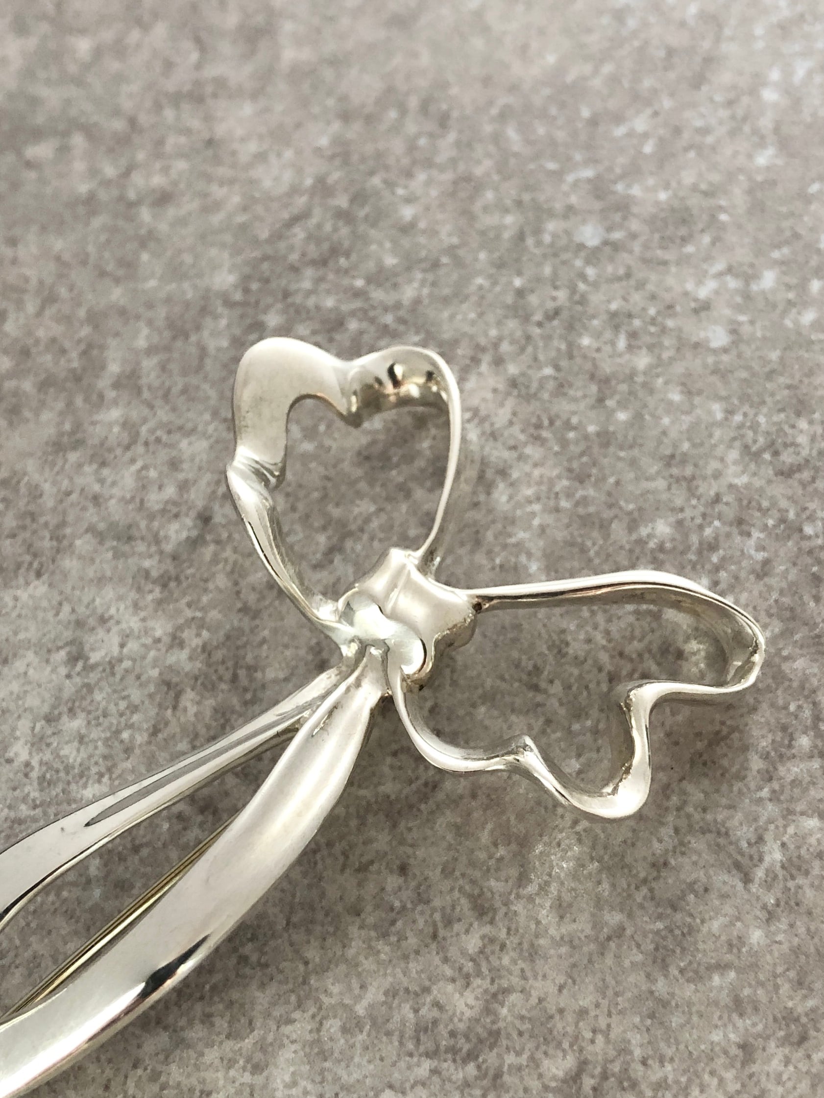 Tiffany & Co. ティファニー ブローチ シルバー リボンモチーフ 925
