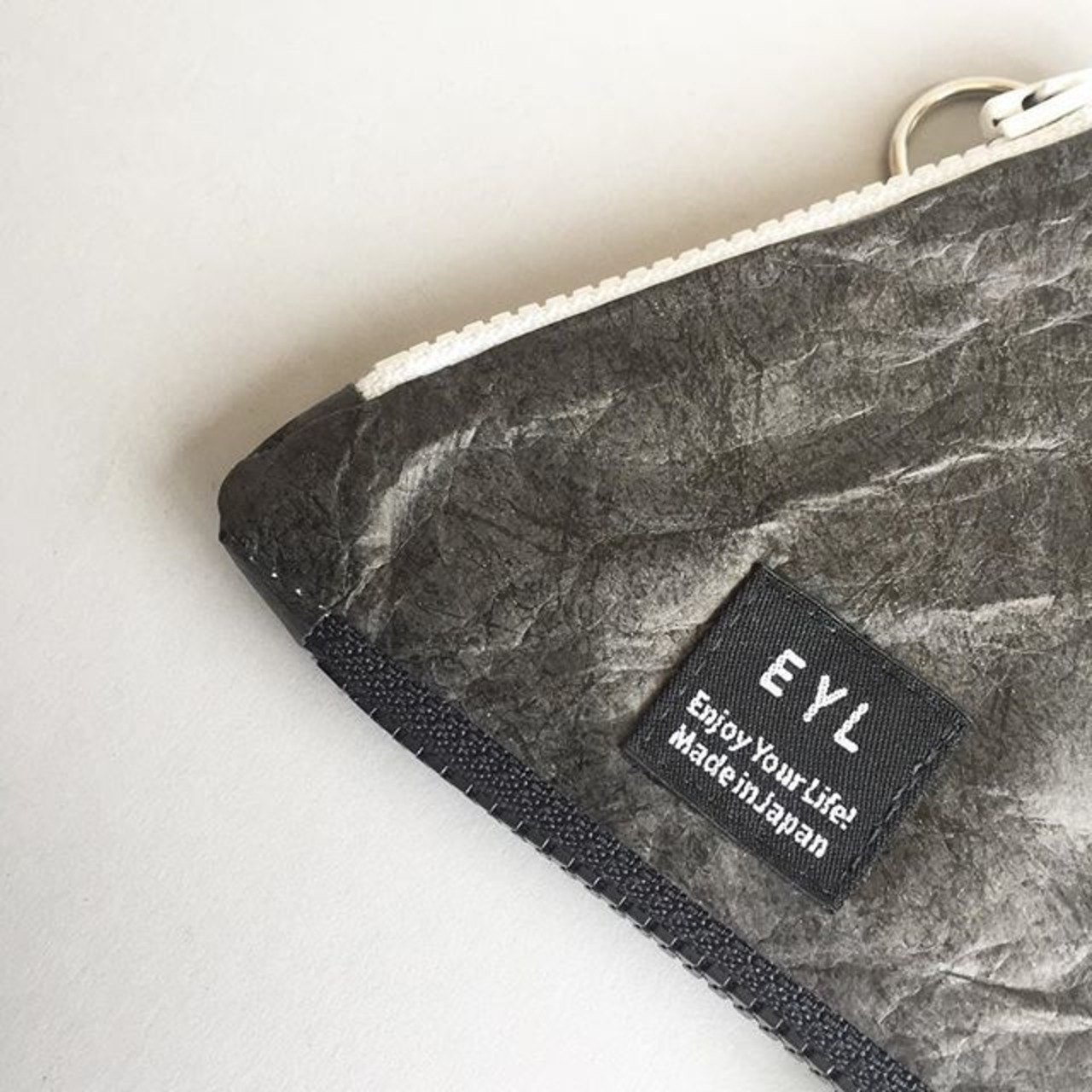 EYL / TRIANGLE COIN PURSE / TYVEK / BLACK / イーワイエル / トライアングルコインパース / タイベック / ブラック