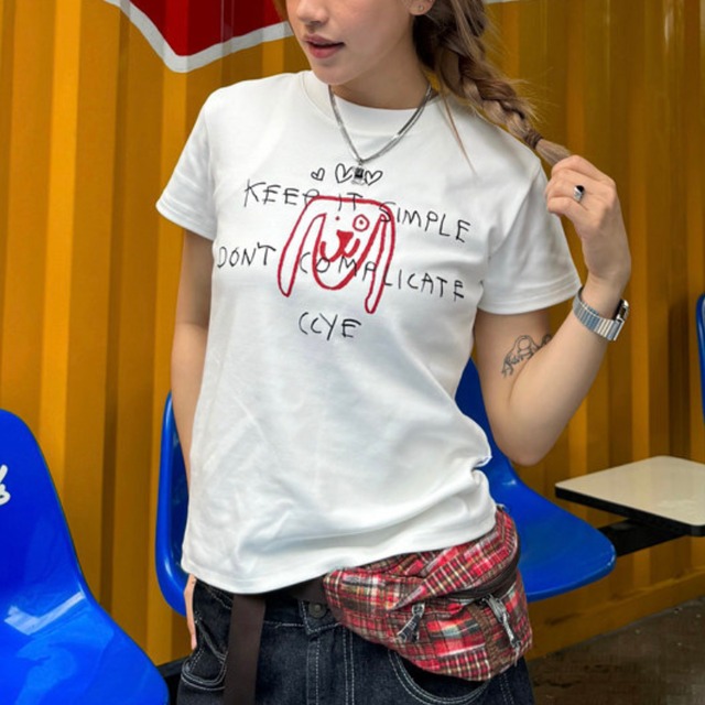 hand-drawn dog short-sleeve tee　ハンドライティングドッグ半袖ティー　J2067