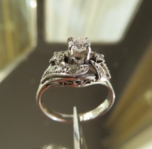 ヴィンテージ 上質ダイヤモンドのクラシカルリング