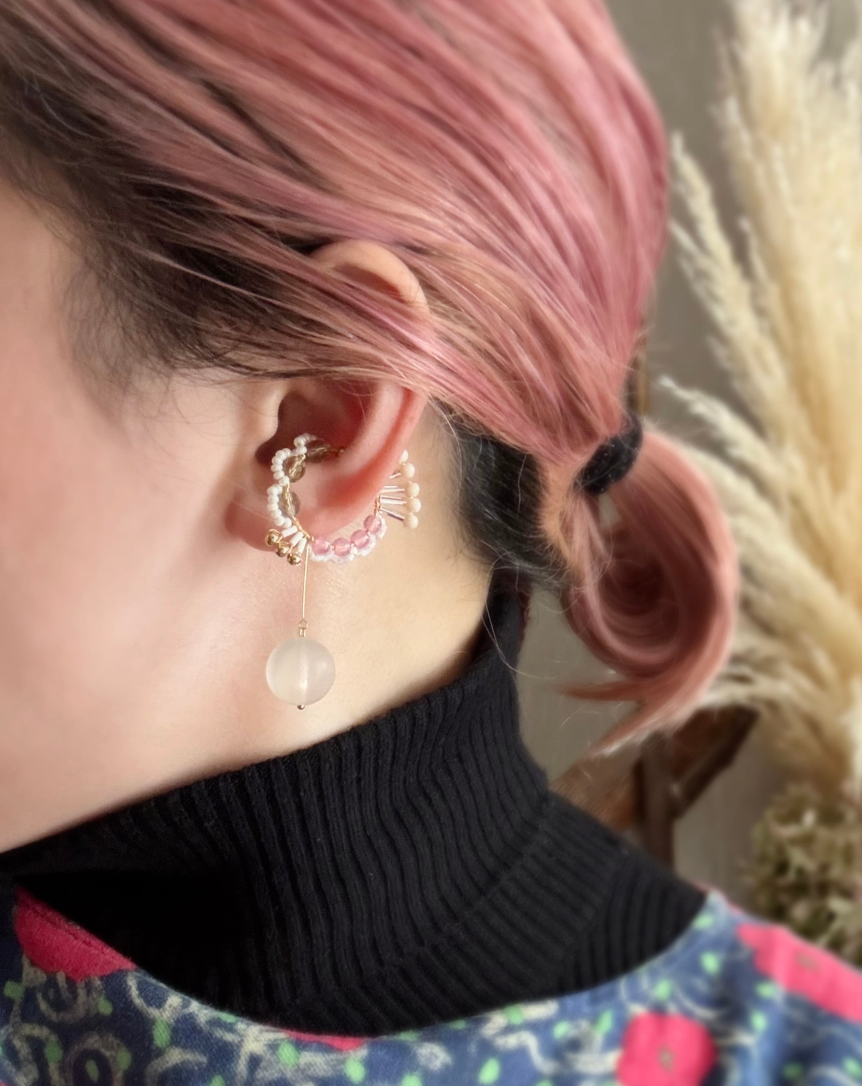 <Rollo~イロヅクビジュー~>イヤーカフ『 ハミングバードhummingbird/Swallow<Hana-gumori>』