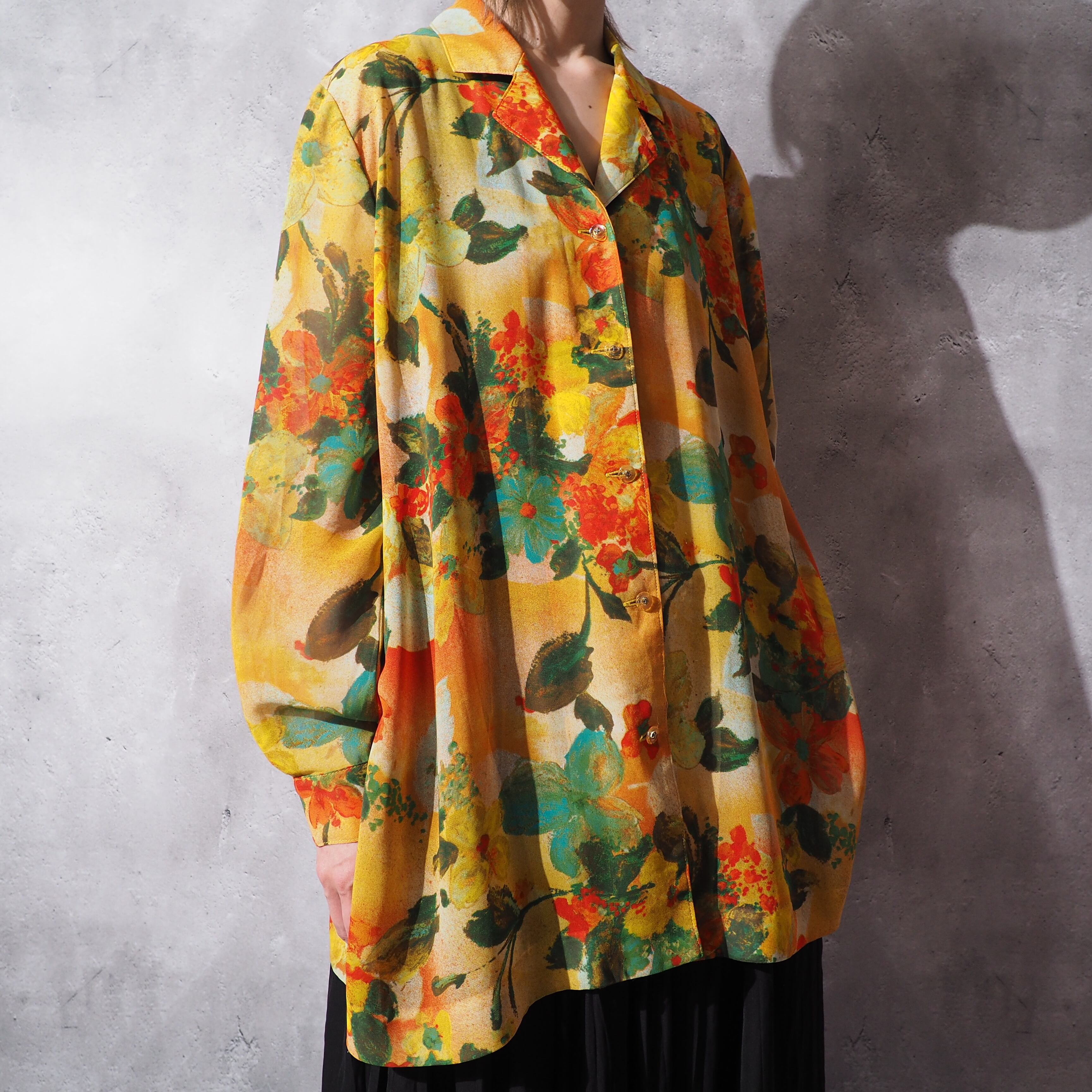 1990s Botanical Flower painted translucent open callar shirt