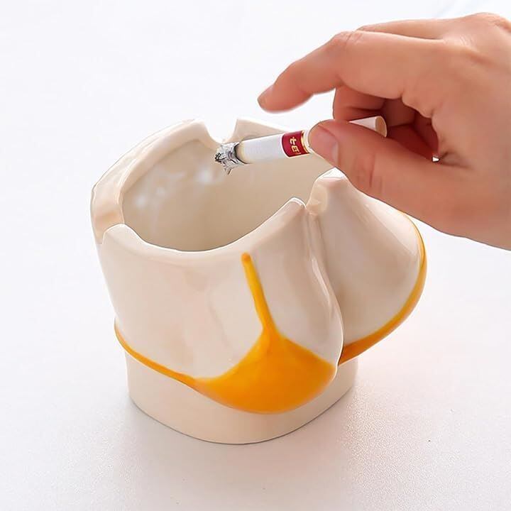 ヤングスキニー オリジナル灰皿 リポストキャンペーン Queen-b 灰皿 ビキニ 水着 おもしろ 卓上 グッズ セクシー